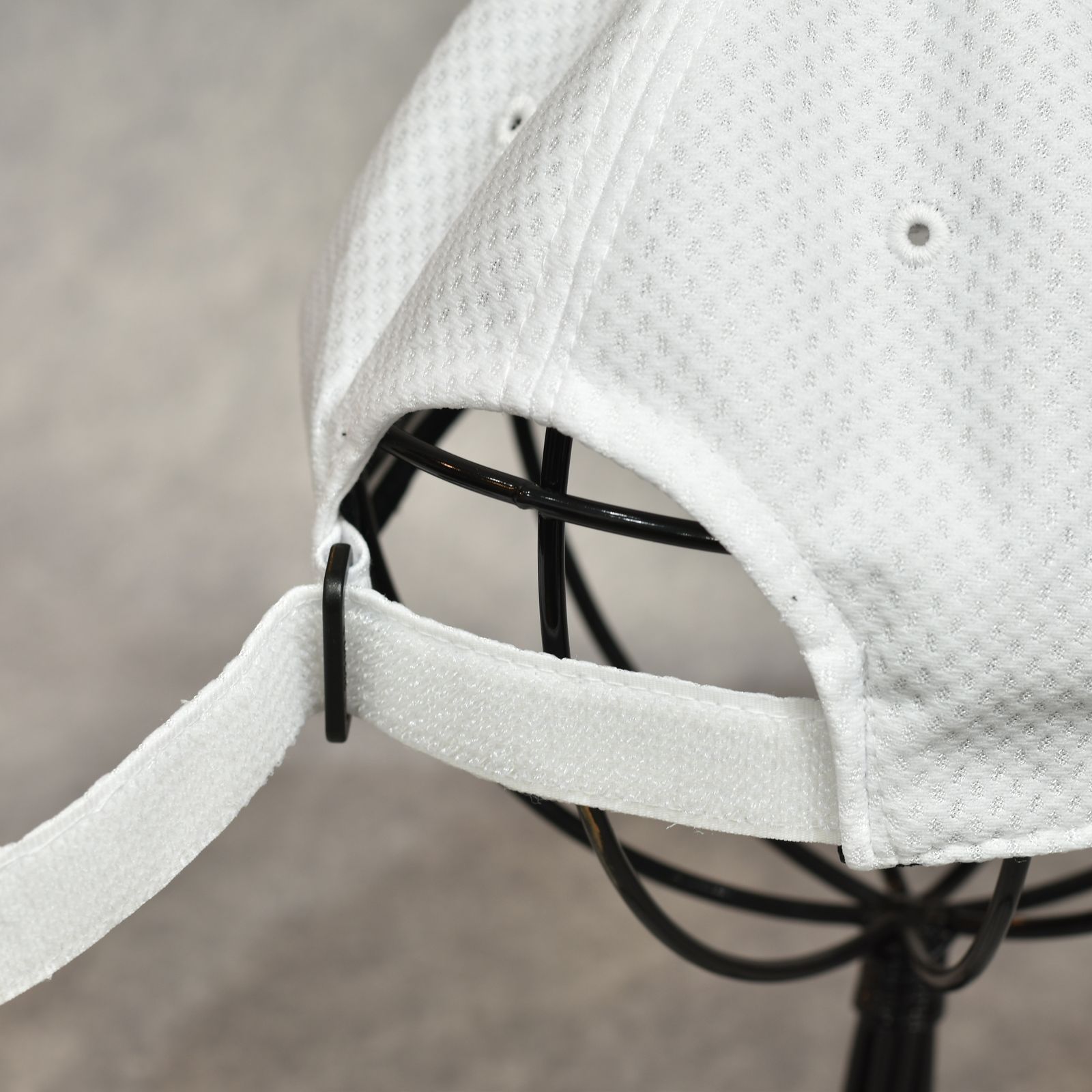 C LOGO REPLICA CAP (BLACK / WHITE)｜メッシュ ベースボールキャップ｜CL-26SS046