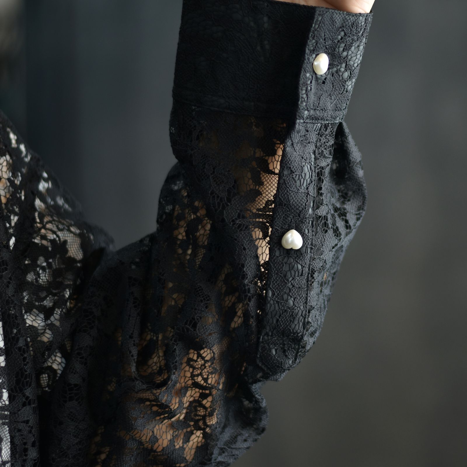 FLOWER LACE FRILL SHIRT (BK) / フラワーレース フリルシャツ