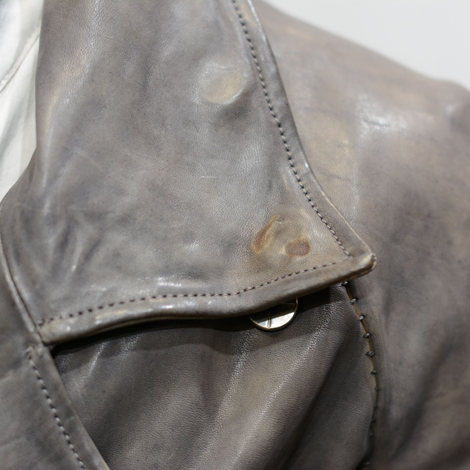 HORSE LEATHER DOUBLE BREAST MOTO DARTS SHOULDER BLOUSON LINED JB-3