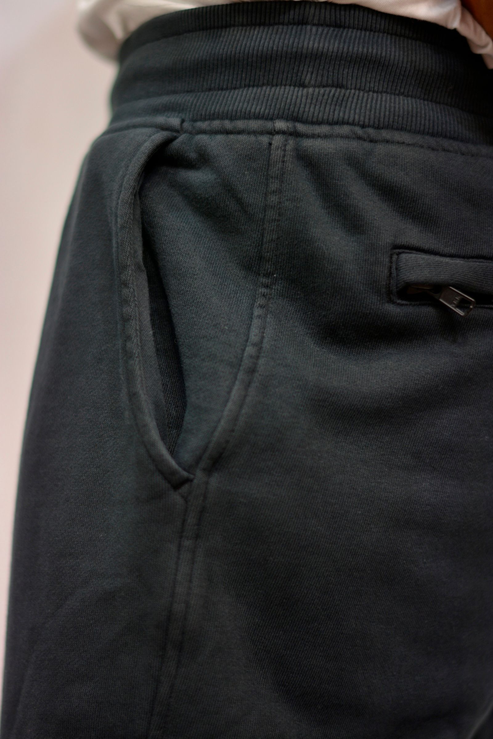 Essential Cargo Sweatpant