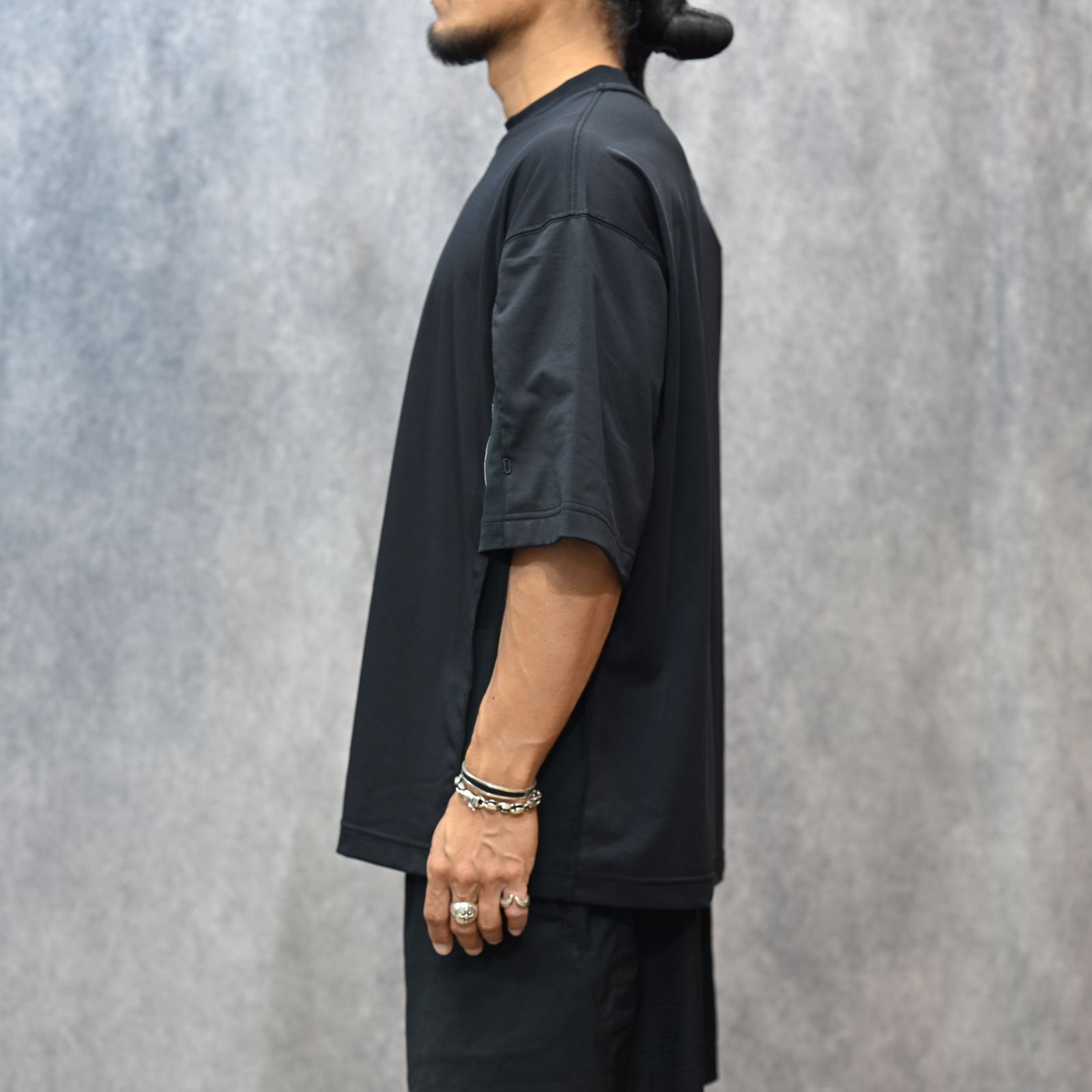 SIDE-PANEL T-SHIRT （BLACK） / ドロップショルダー Tシャツ （BLACK） 9251-CS53-015