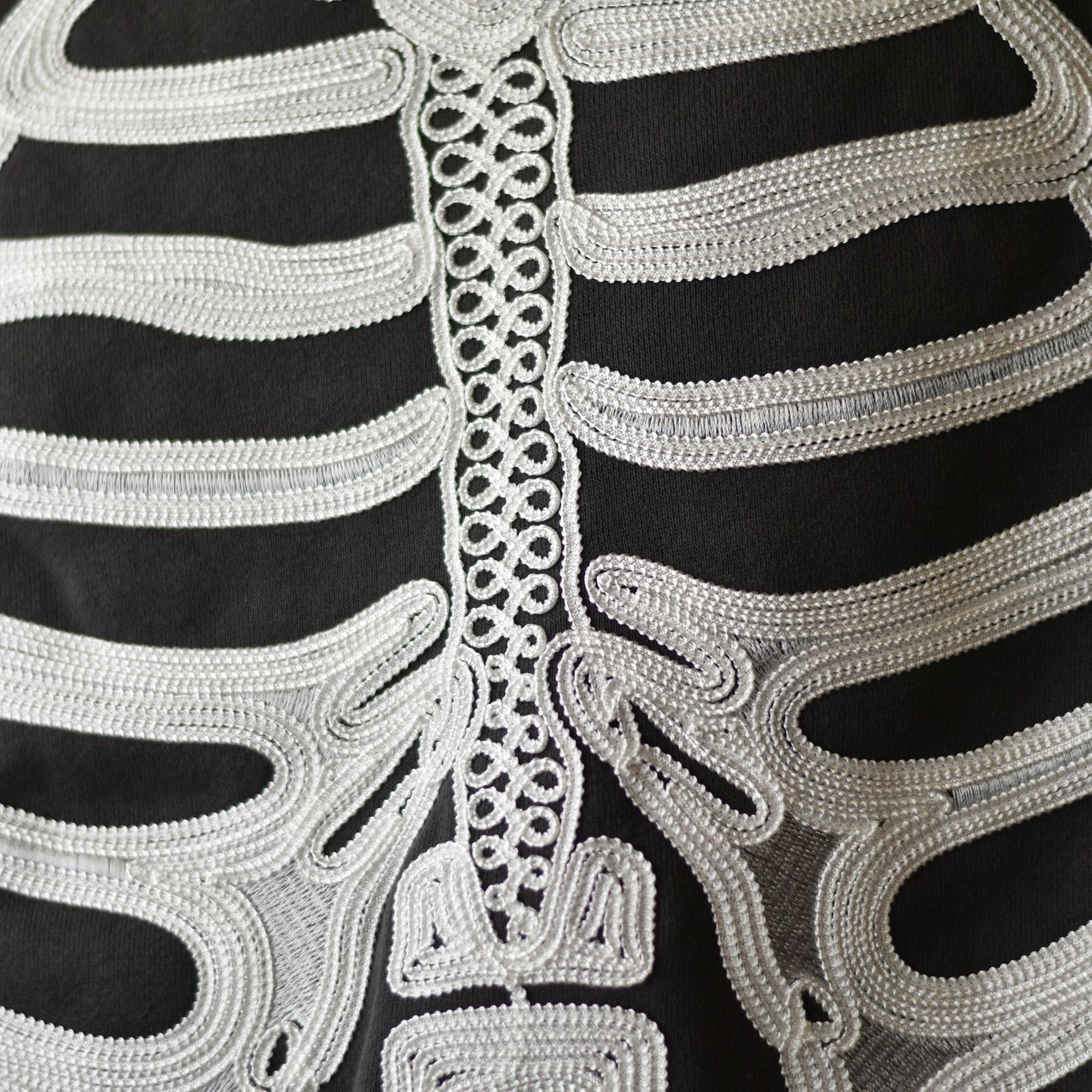 CORD EMBROIDERED CREW NECK SWEATER 'BONES for chord Limited Edition (CHOCOLATE) / コード刺繍 クルーネック スウェット トレーナー