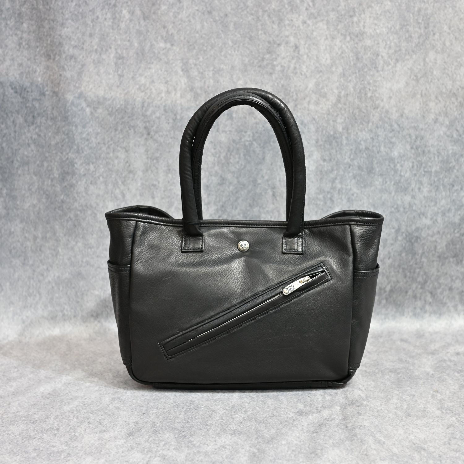 PC RIDERS LEATHER TOTE BAG S W/LOVE&PEACE SILVER （BLACK）｜トートバッグ （ブラック）｜BFA-P-017-3696
