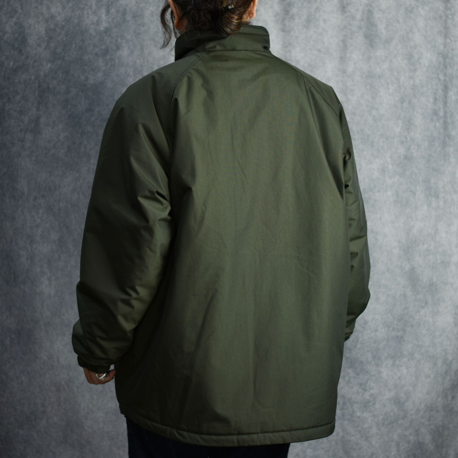 TASLAN NYLON PADDED JACKET (DARK OLIVE) / スタンドカラー パデッドジャケット