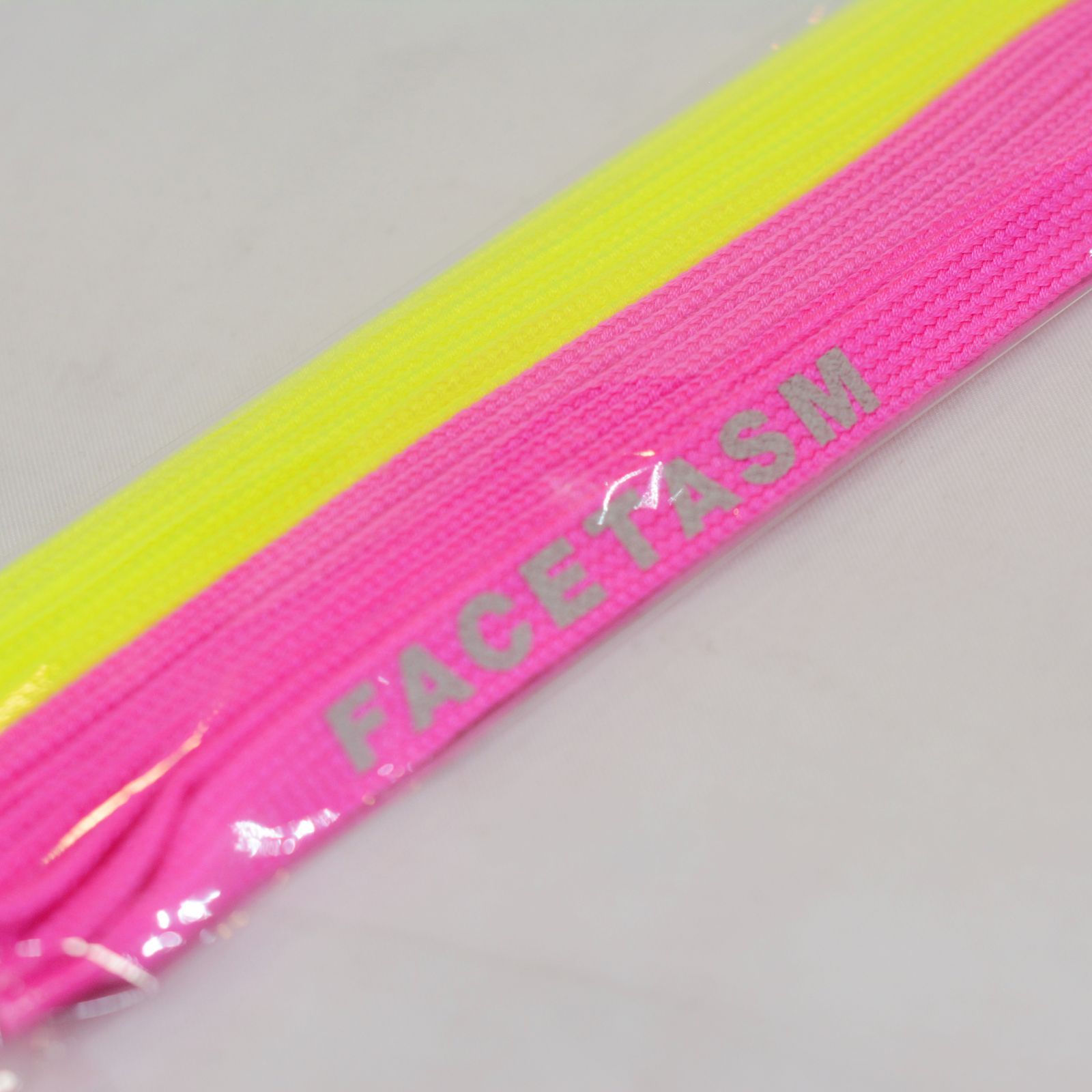 SHOELACE BELT"