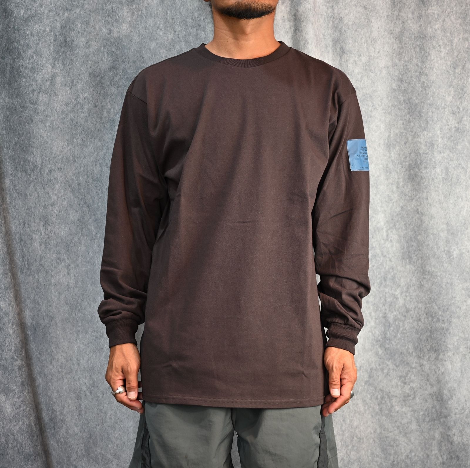 LONG SLEEVE T-SHIRT （BROWN） / ロングスリーブ TEE （ブラウン）