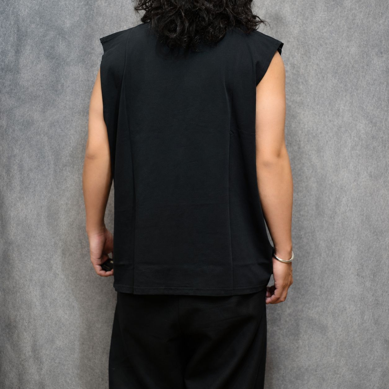 R9 RTWLA NOSLEEVE TEE （BLACK）｜ノースリーブ Tシャツ｜RW26S0624