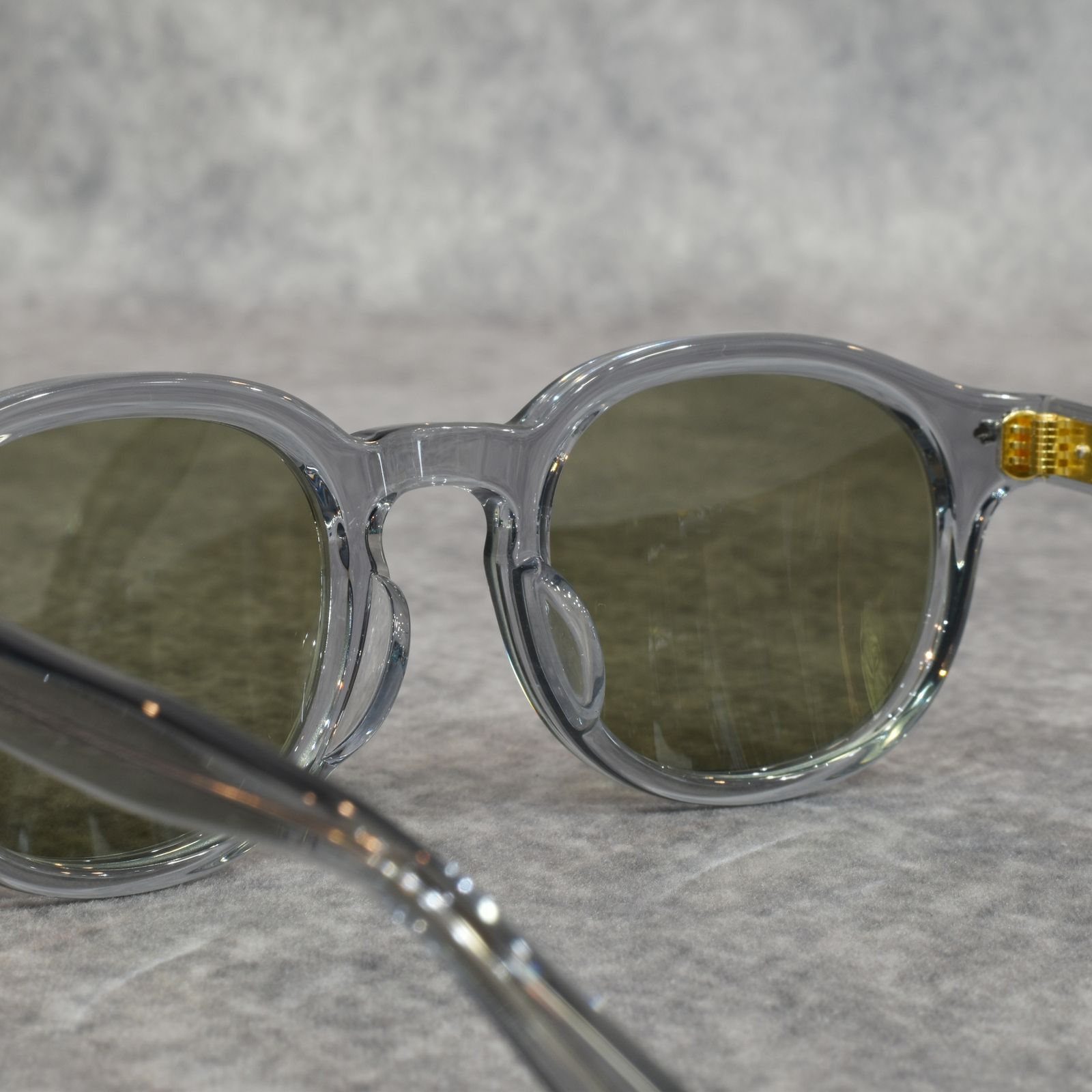 B/W TYPE GLASSES (CLEAR / GREEN)｜ボストン/ウェリントン サングラス｜CL-25AW002G