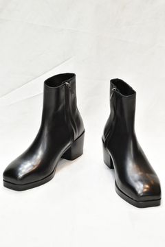 kiri boots