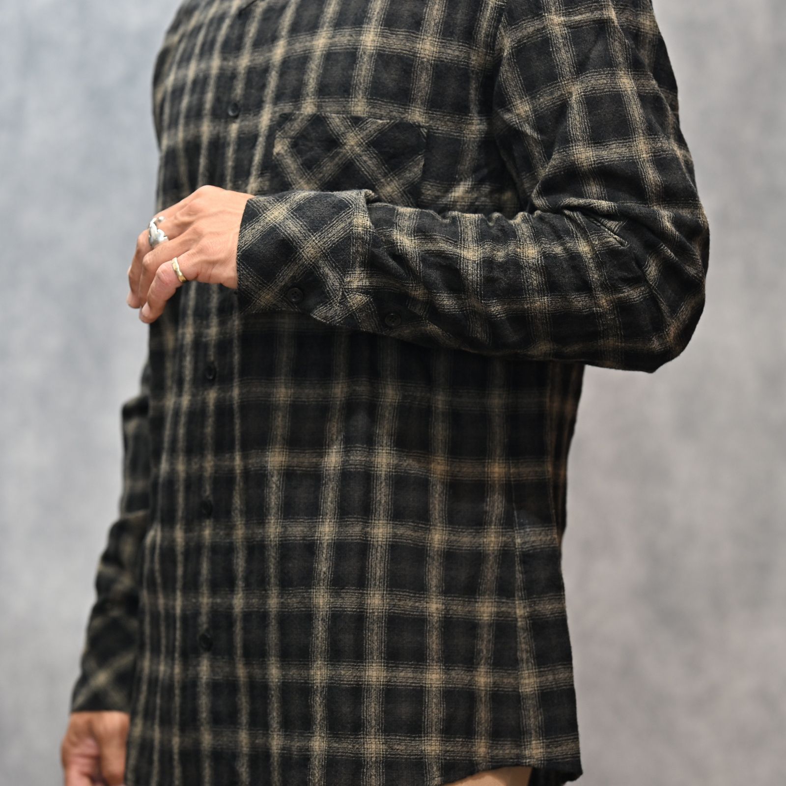 ウールガーゼ オンブレーチェック 縮絨シャツ （BLACK）｜2182-01