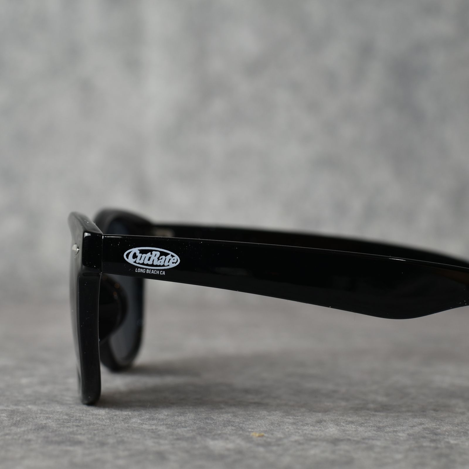 CUTRATE LOGO GLASSES (BLACK) / カットレイト ロゴ サングラス