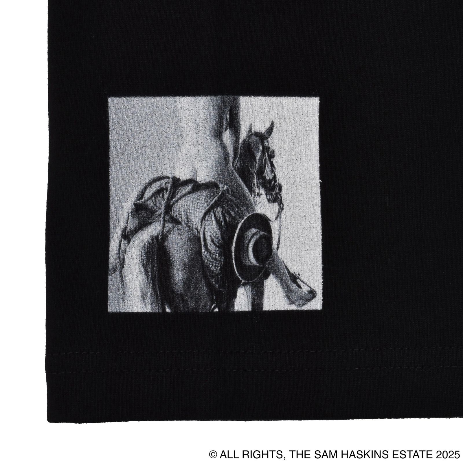 Sam Haskins×Stie-lo “holster Tee （BLK）｜サム・ハスキンス×スティーロ ホルスター プリントTシャツ｜25MND-STL006