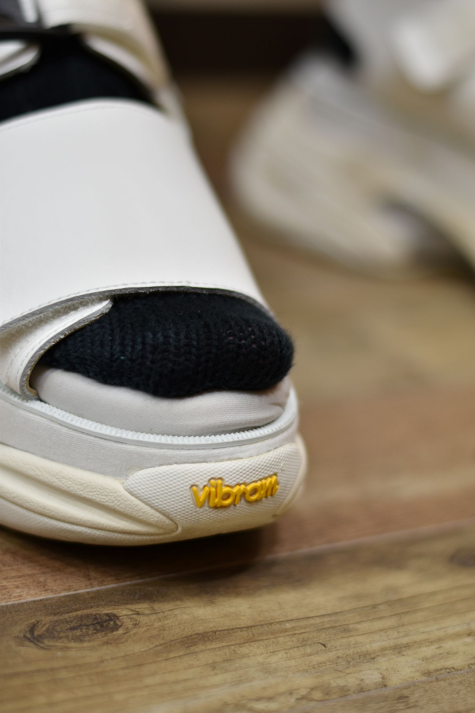 マグネットバックルシューサンダル / LB22SS-SHOES01 (WHITE)