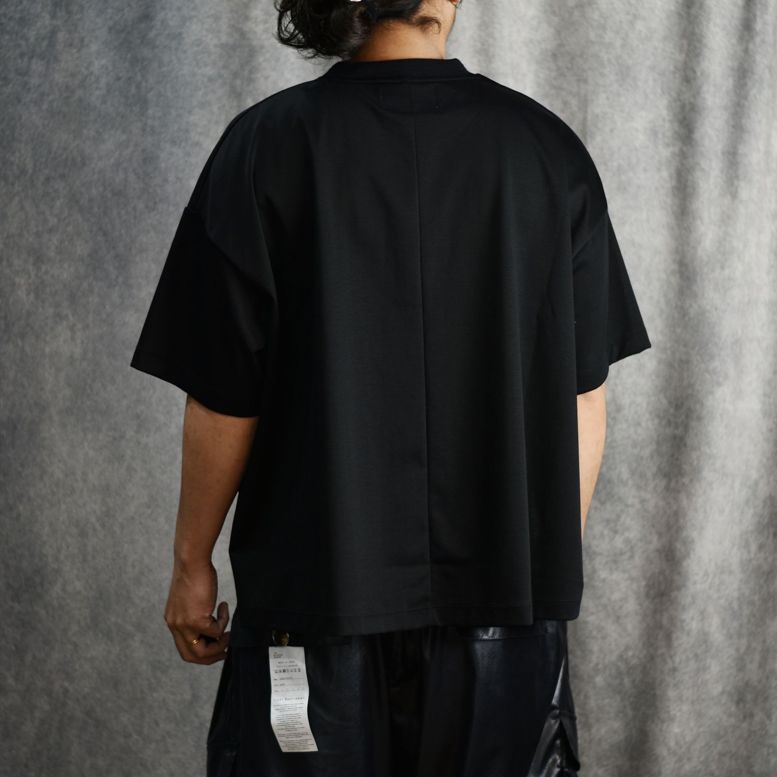 サイドベンツポケットTシャツ (BLACK) / LB25SS-TE09-PLN