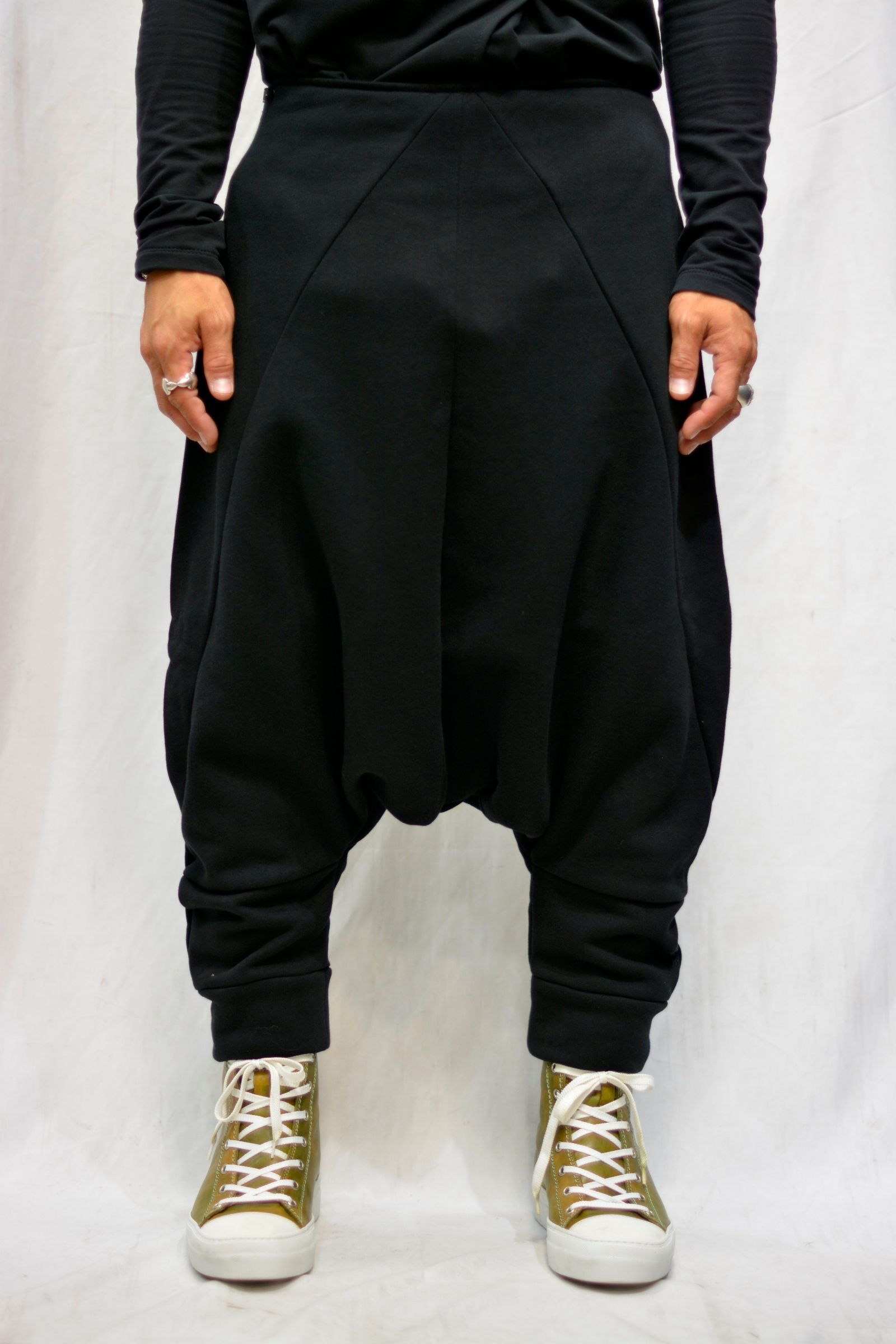 "SWEATPANTS SARROUEL