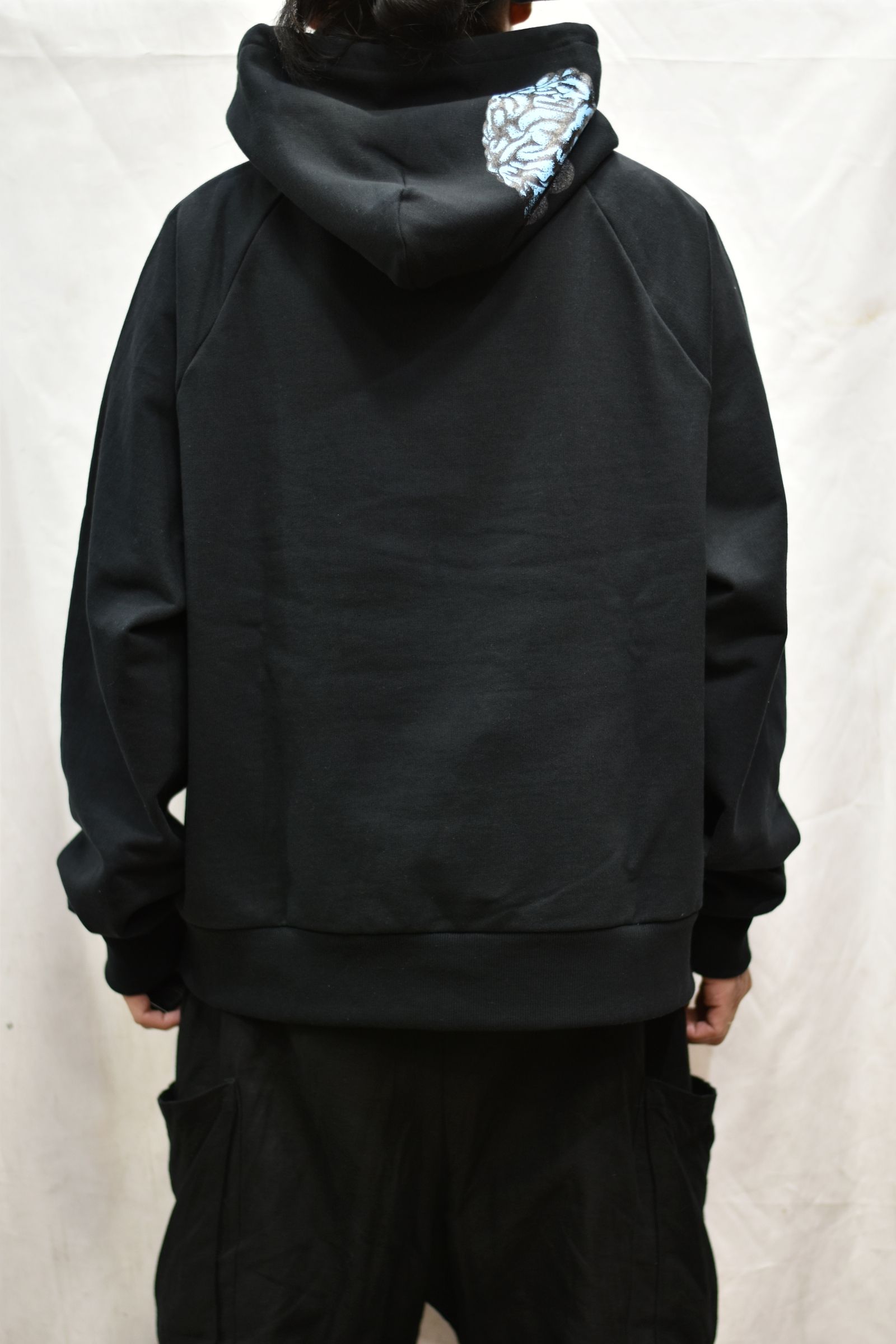 COTTON HOODED SWEATER 'BRAIN (BLACK)