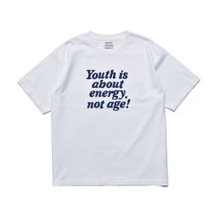 Youth is about TEE （WHT） プリント Tシャツ （ホワイト）｜MDFBF08403