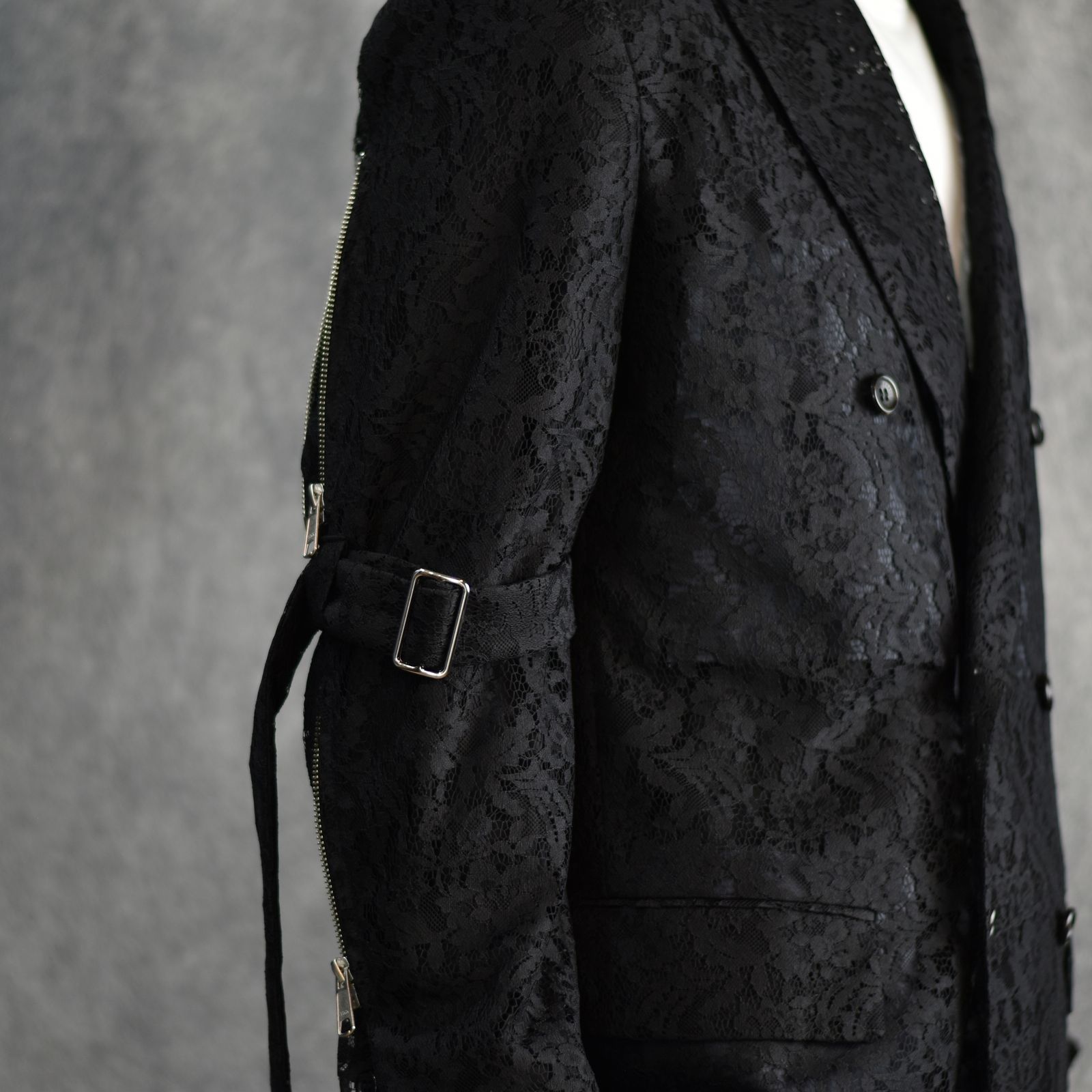 FLOWER LACE BONDAGE DOUBLE BREASTED JKT (BK)