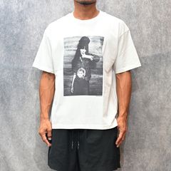 Stie-lo × Irina.L "Presley" T-SH （WHITE） / プリントTシャツ （ホワイト） 25MND-STL009