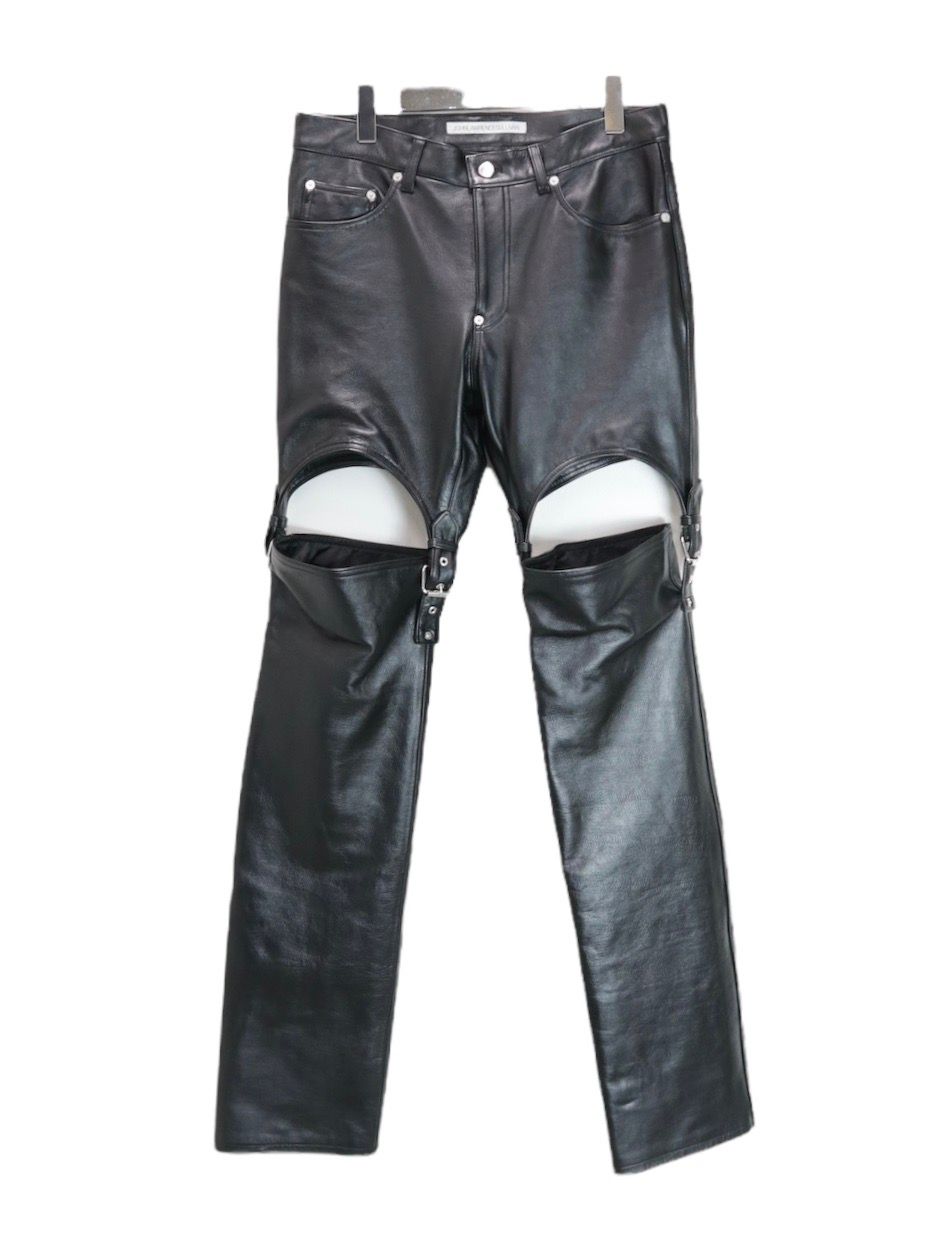 Leather detachable pants”