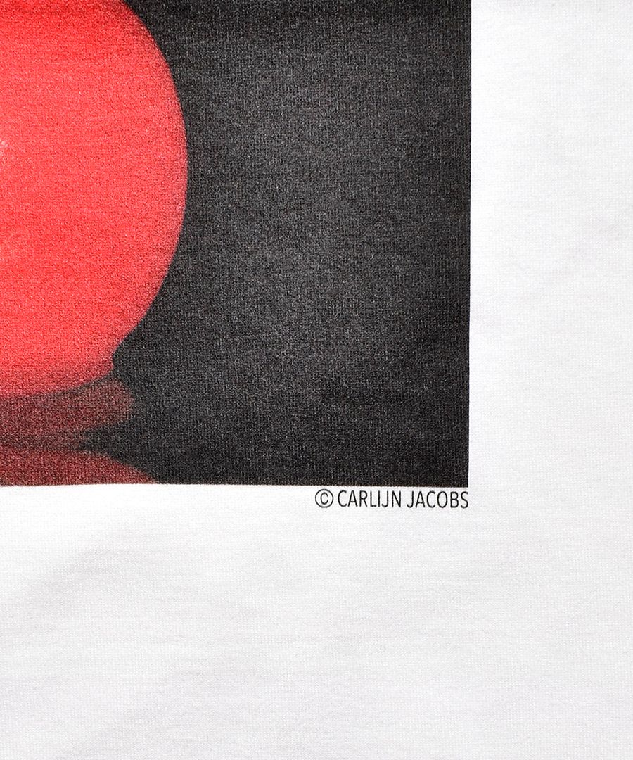 Carlijn Jacobs × Stie-lo Cherry T-SH （WHITE） カーライン・ジェイコブス フォトTシャツ カットソー