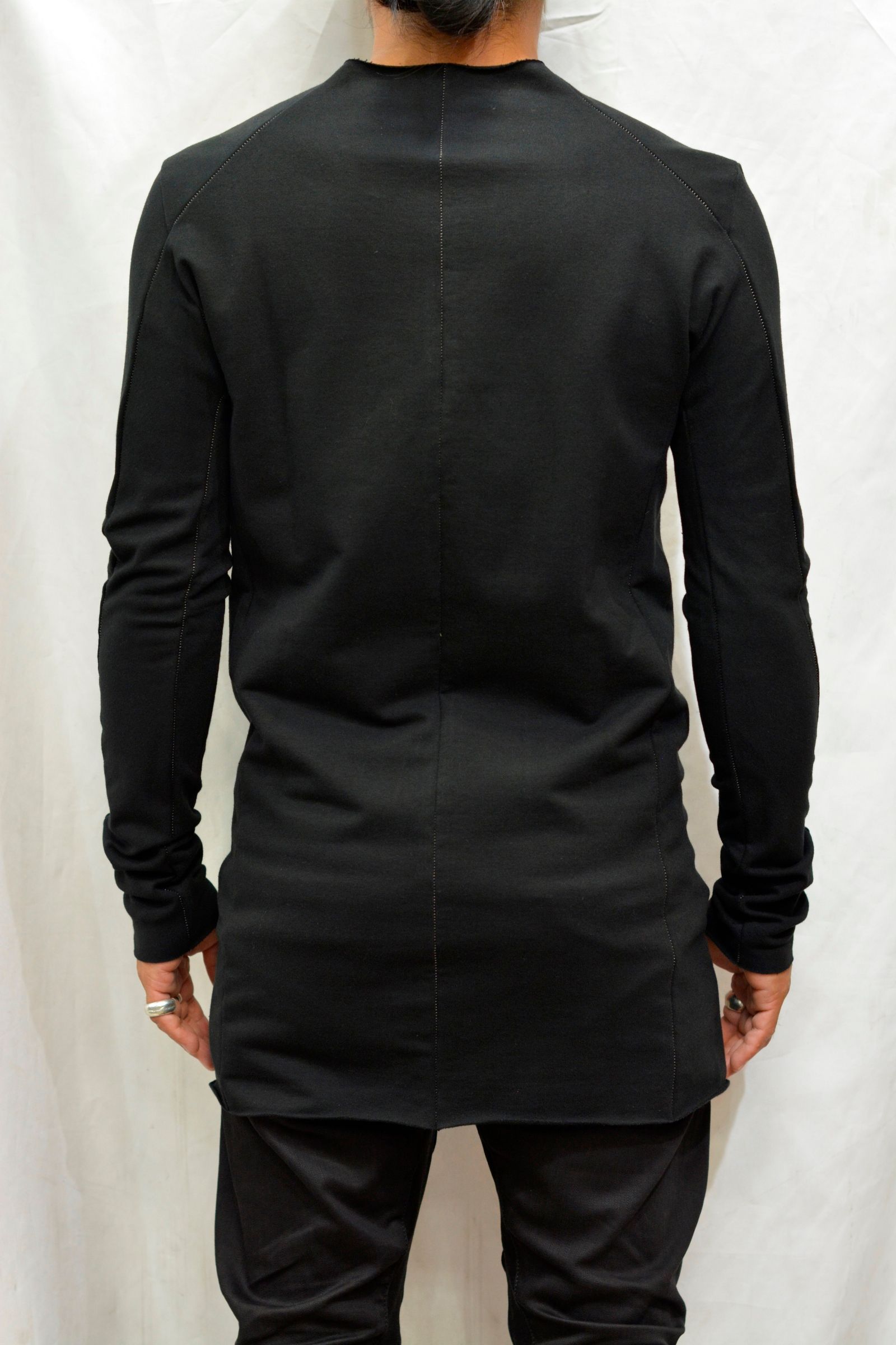 CAT & SAWN CUT SPIRAL ARM LONG SLEEVE