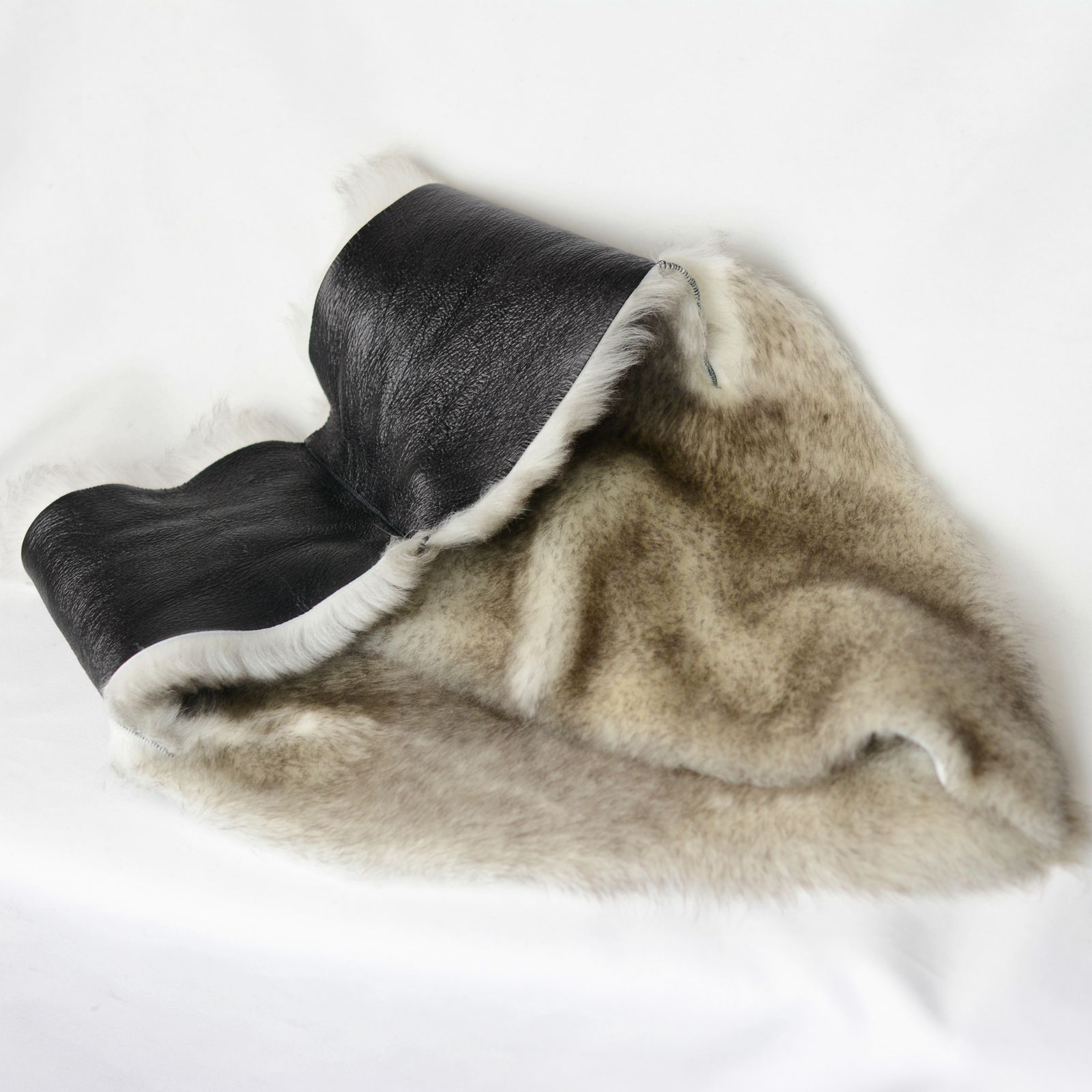 SHEEP SHEARLING NECK WAEMER"