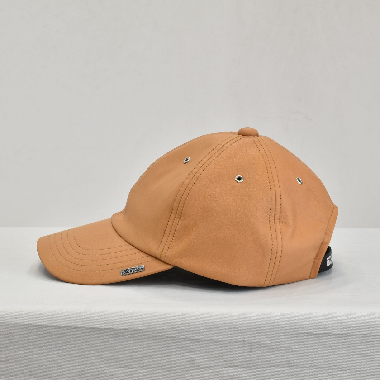 Furniture Leather ローキャップ （CAMEL）