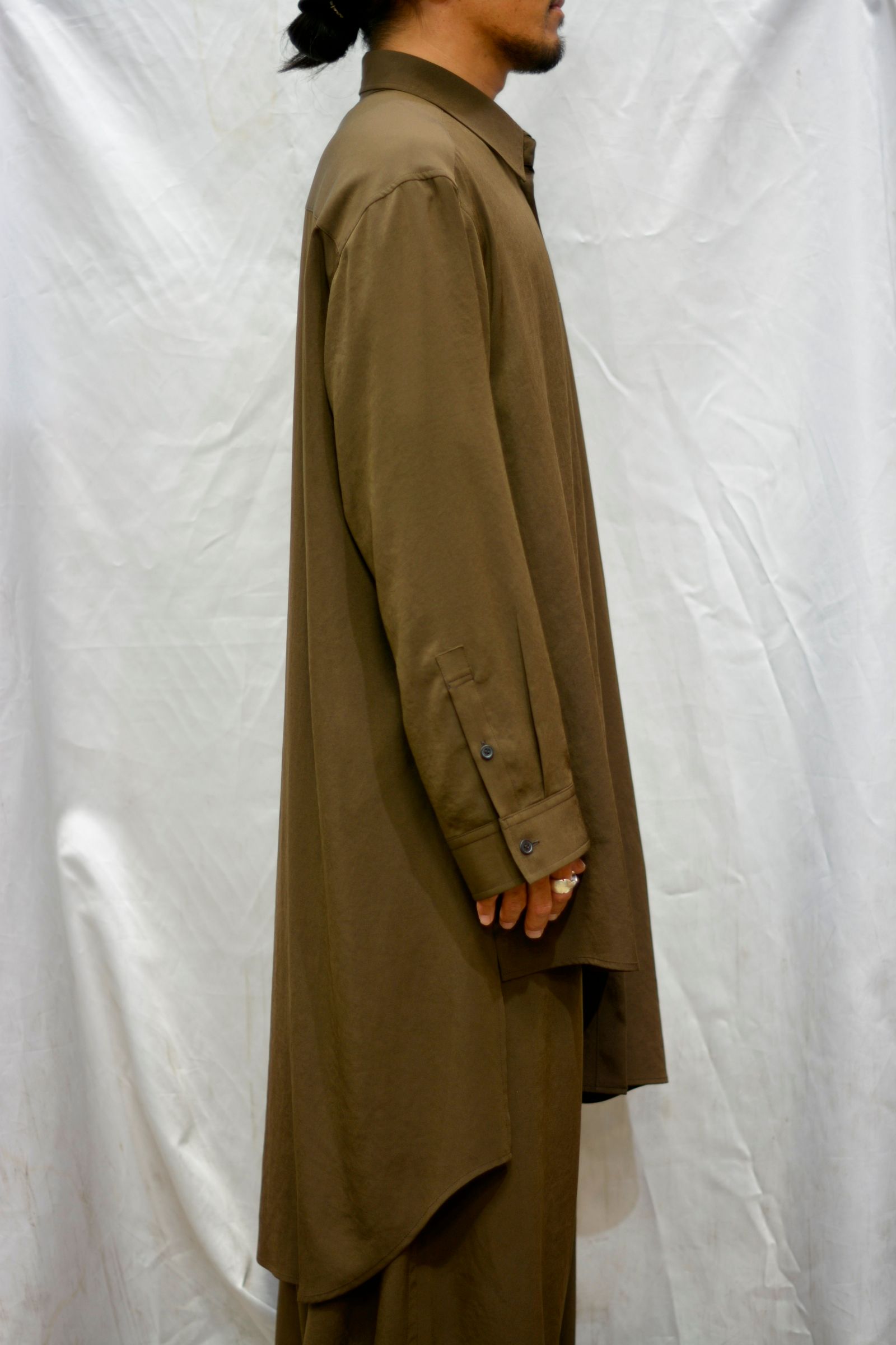 Big asymmetric shi