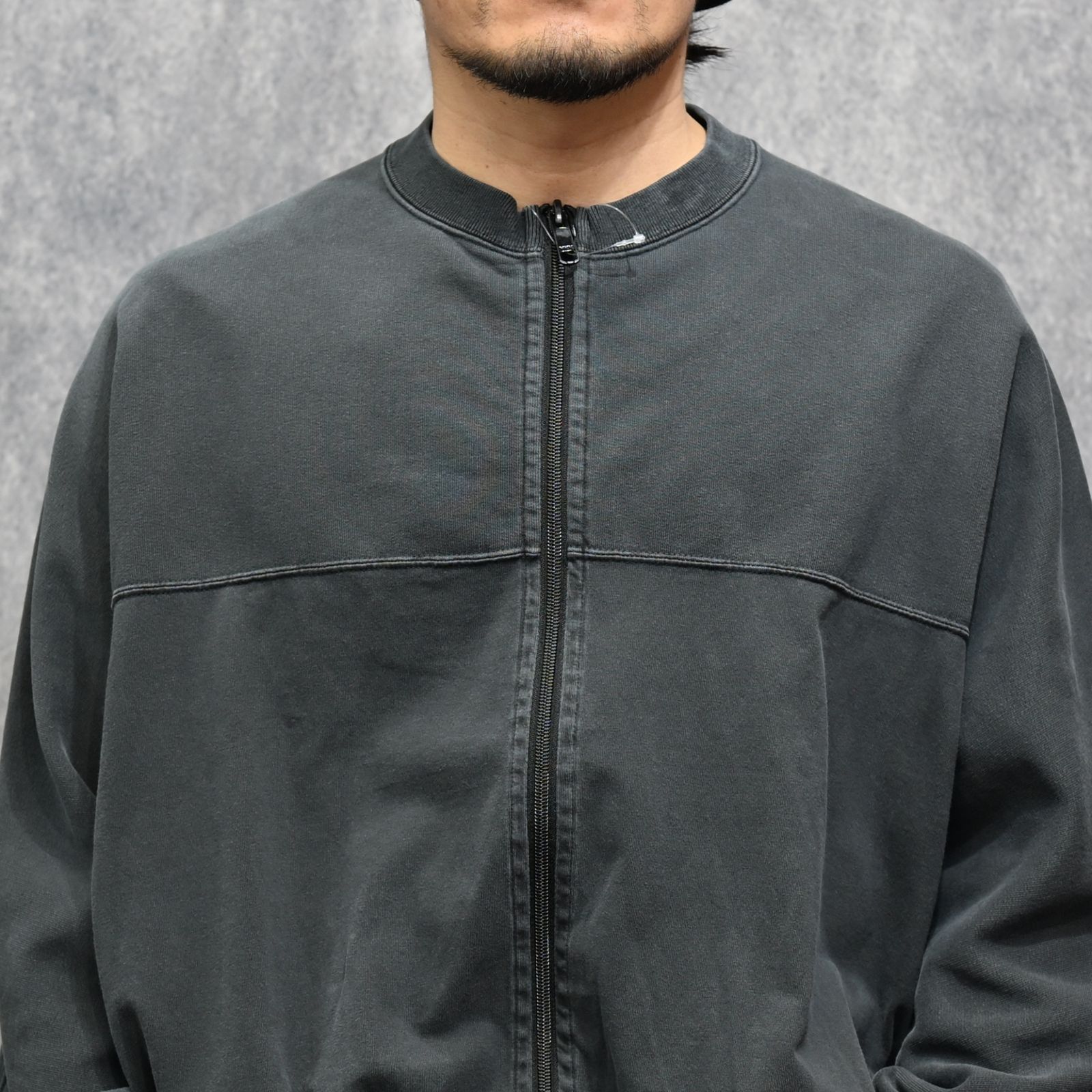 N.HOOLYWOOD × Champion｜REVERSIBLE CARDIGAN （CHARCOAL / チャコール）｜リバーシブルカーディガン｜C8-D020