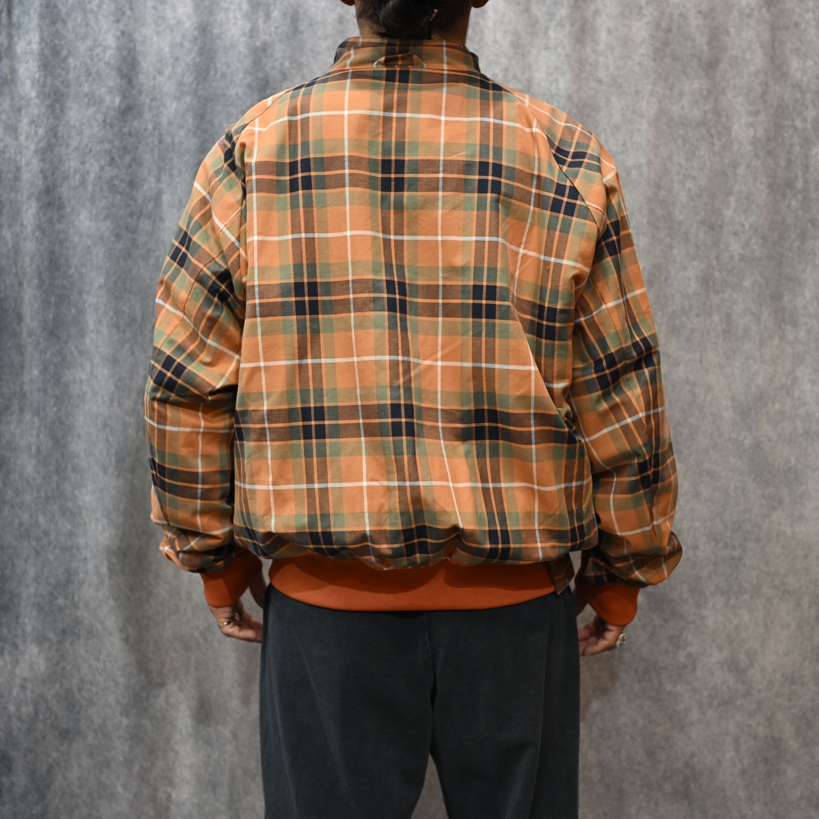 BARACUTA G9 REVERSIBLE HARRINGTON JACKET （ONION）｜バラクータ ハリントンジャケット スウィングトップ ドリズラー｜2252-BL80-045-peg