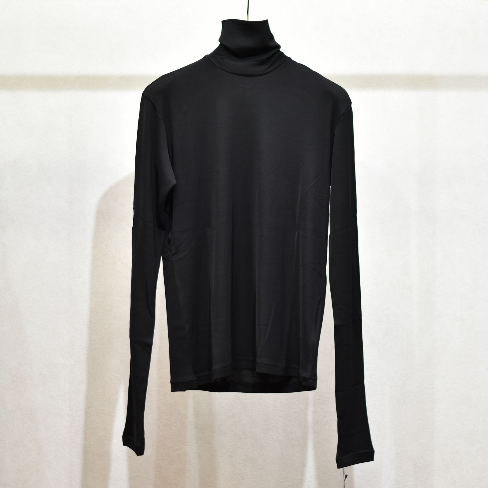 JOHNLAWRENCESULLIVAN - COTTON JERSEY TURTLE NECK TOP