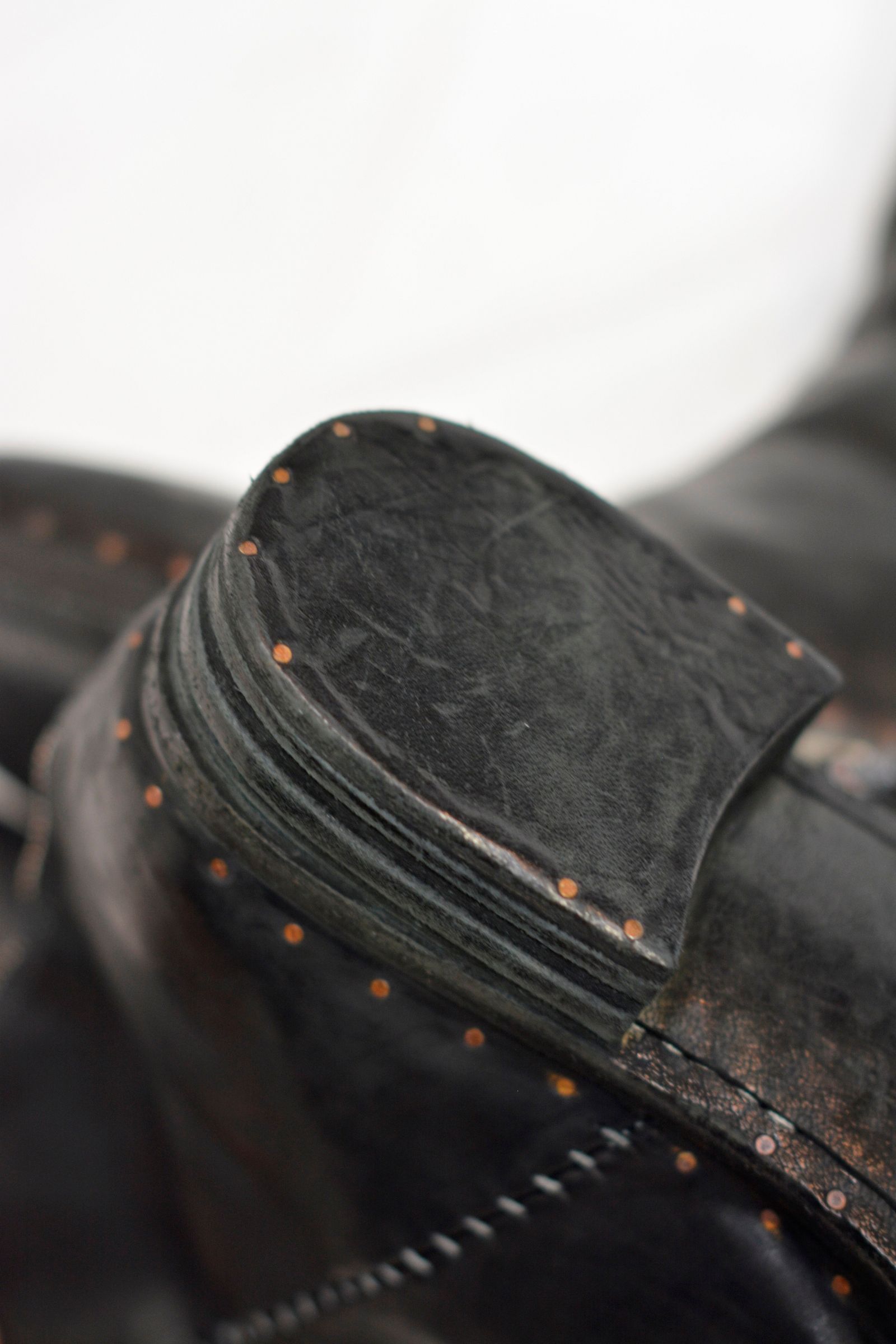 HORSE BACK ZIP PECOS W/NAILS LINED LEATHER SOLES PIECE DYED