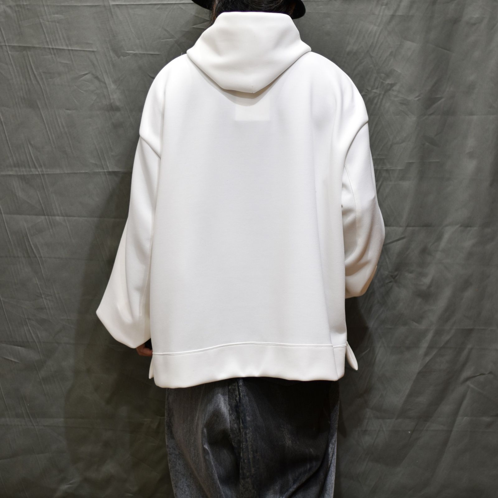 ジップベント フーディ / LB22SS-PK01-NM (WHITE)