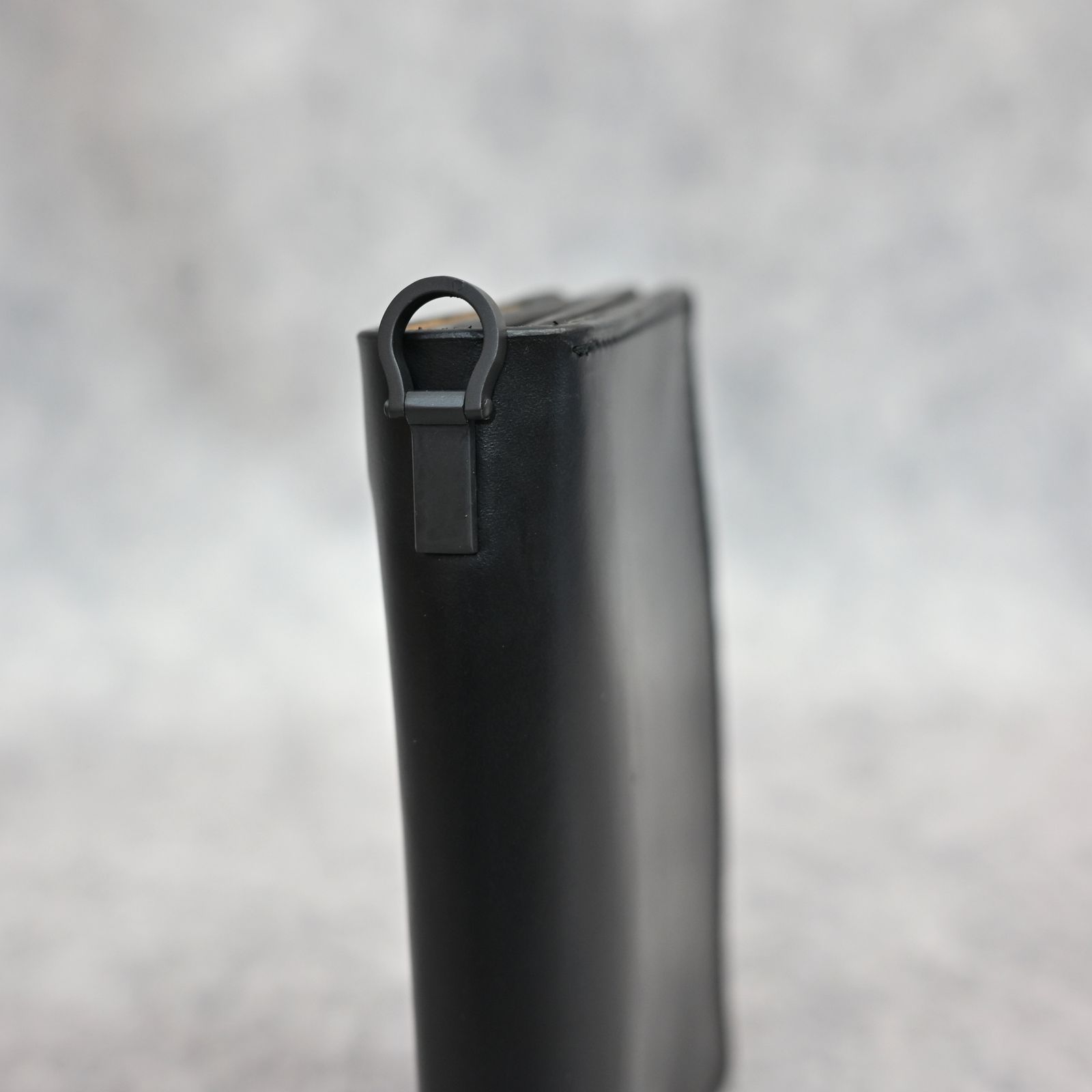 ホーウィンクロムエクセル スモール トラッカーウォレット （BLACK）｜894-03