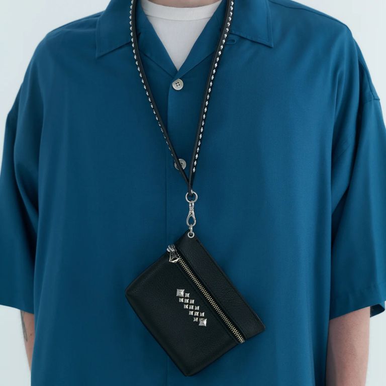 CALEE - STUDS LEATHER ZIP POUCH (BLACK) / スタッズ レザー