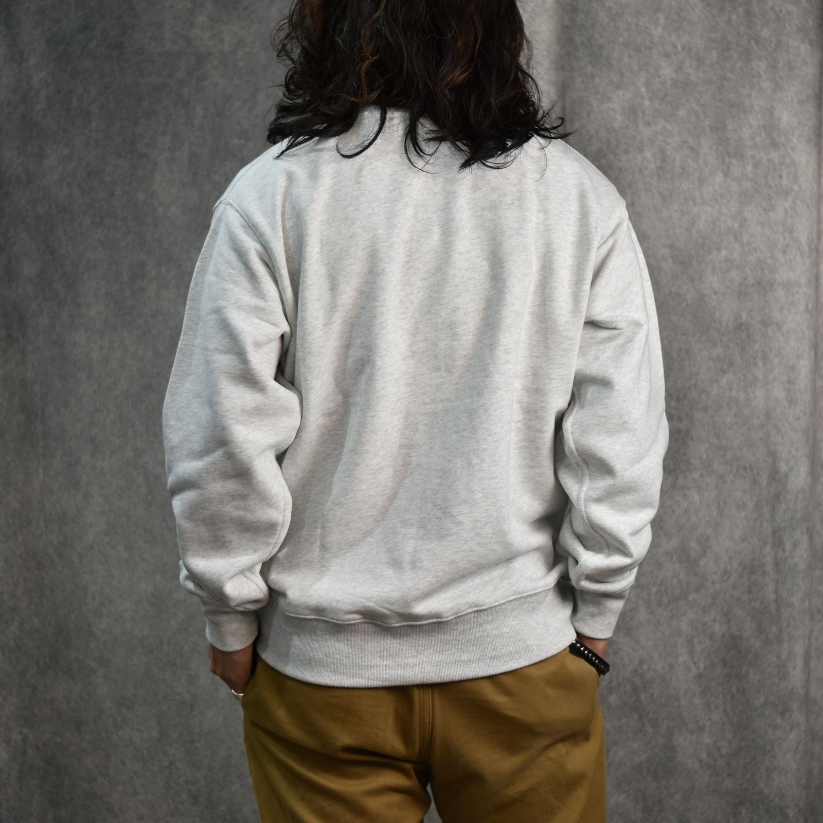 "chord" EMBROIDERY 12.7OZ CREW NECK SWEAT (GRAY) / ロゴ刺繍 12.7オンス クルーネック スウェット (グレー)
