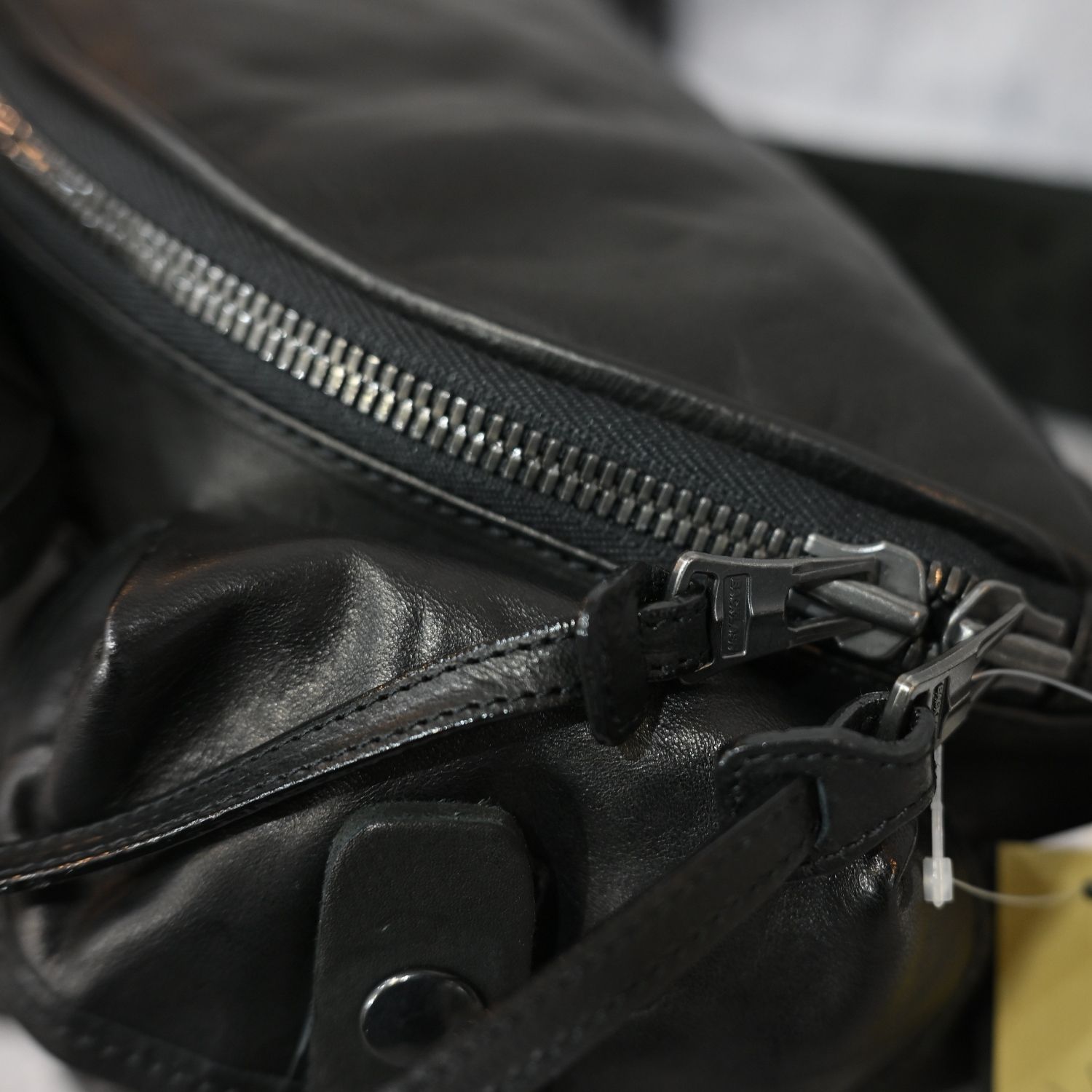 × ISAMU KATAYAMA BACKLASH 3pin Belt Body Bag （BLACK）｜ショルダーバッグ｜HW-I16-784