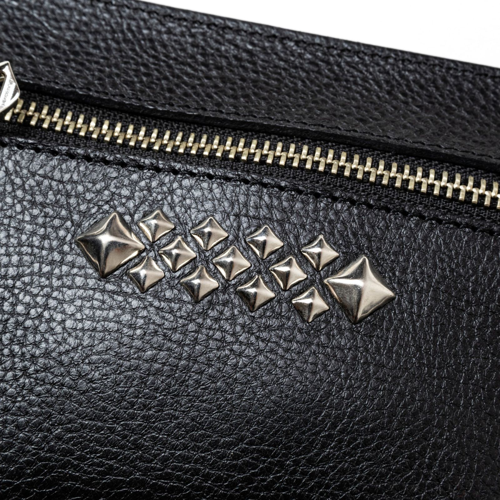 STUDS LEATHER ZIP POUCH (BLACK) / スタッズ レザー ジップ付き ポーチ