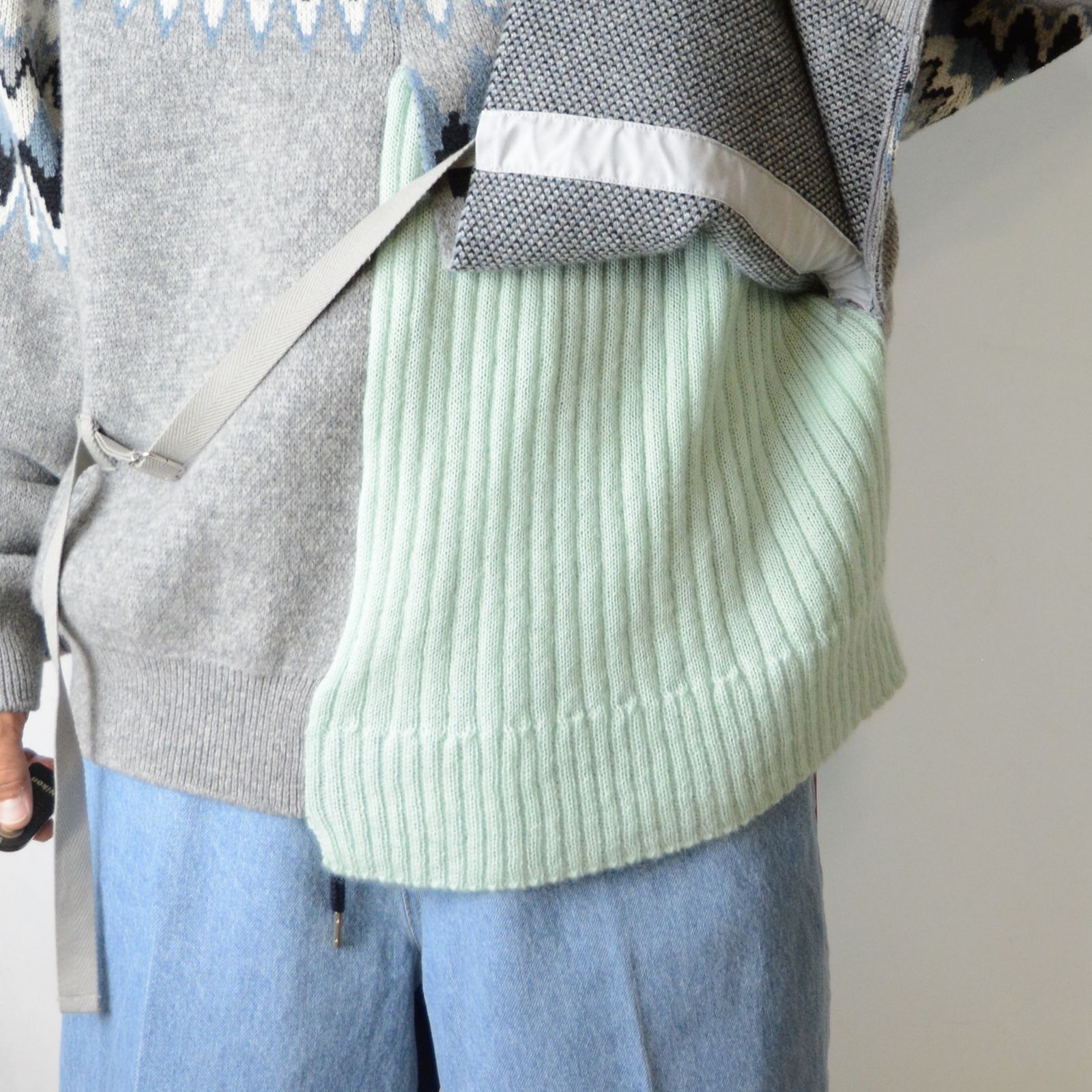 DECONSTRUCTED NORDIC KNIT （GRAY × BLUE） / ノルディック柄 ハイネック ニット （グレー × ブルー）