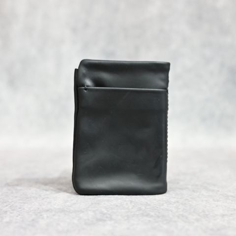 GUIDI オイルカーフ 二つ折り 財布 （BLACK）｜345-37