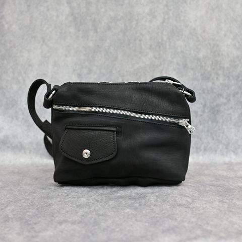 ジャパンカーフ タンニン鞣し 製品洗い加工 （BLACK）254-01