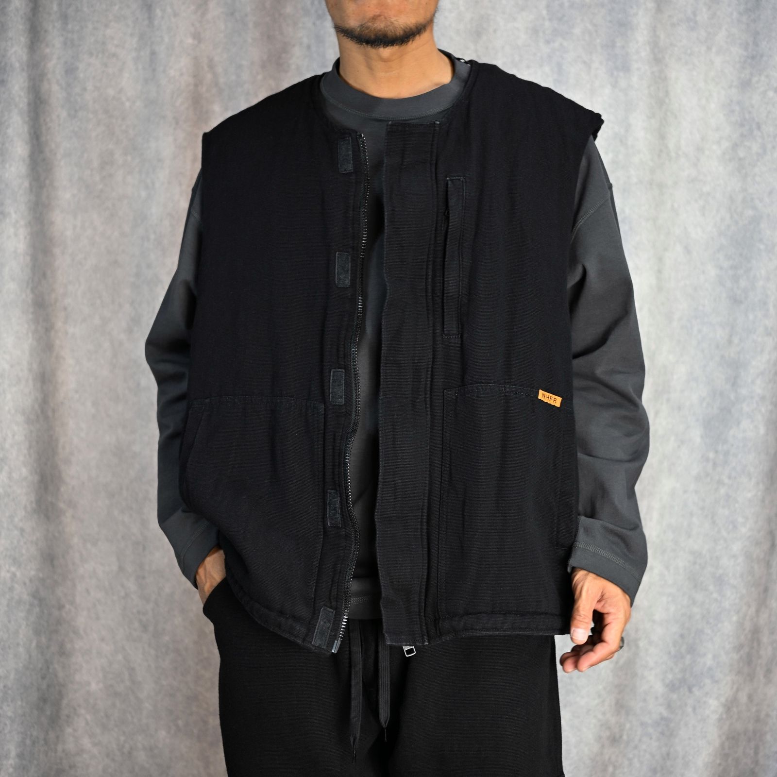 VEST (BLACK) -  ベスト （ブラック） 1242-BL03-001