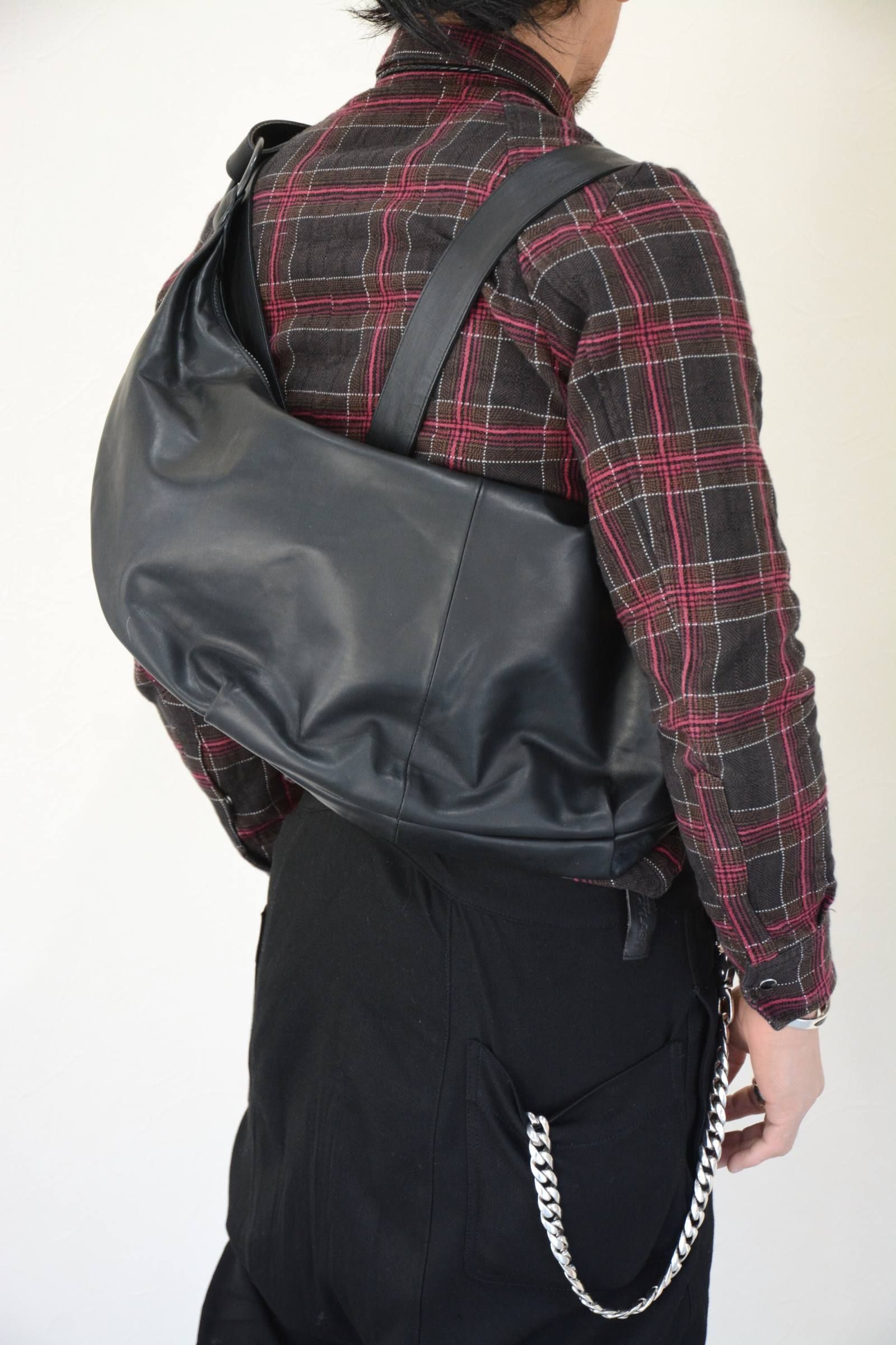 GUIDI オイルカーフ ショルダーバッグ
