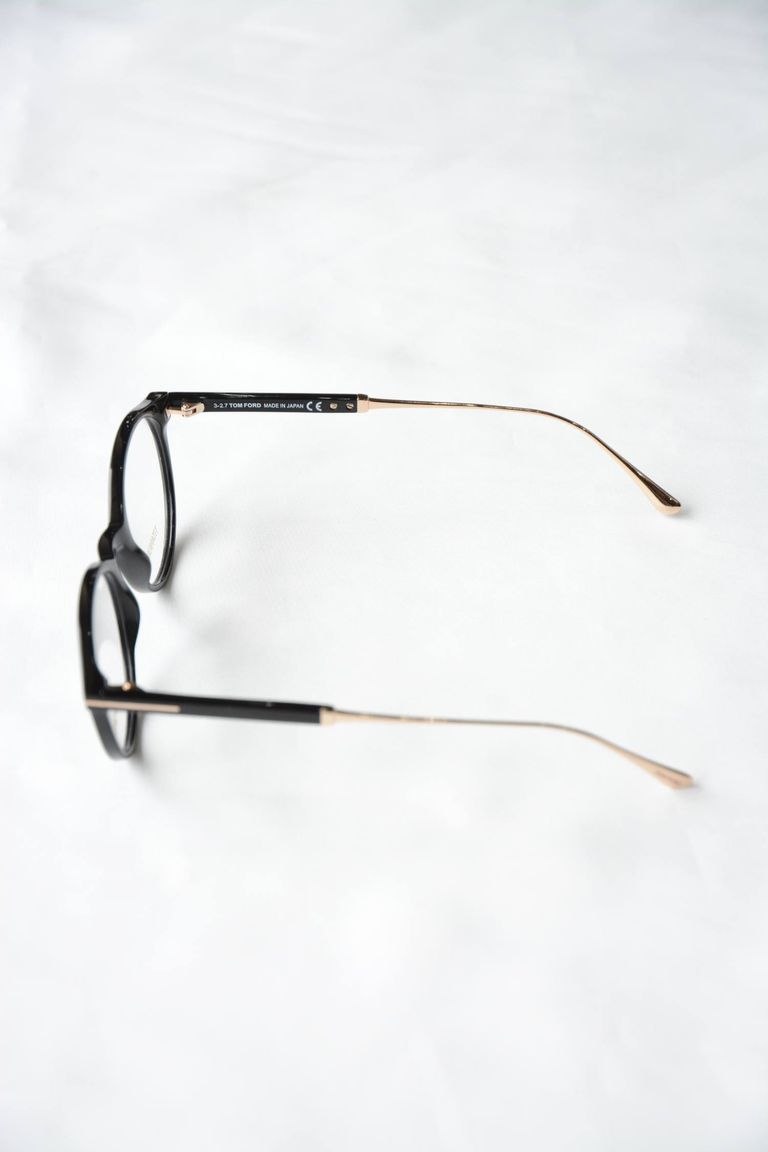 TOM FORD EYEWEAR - FT5485 / 001 | chord online store