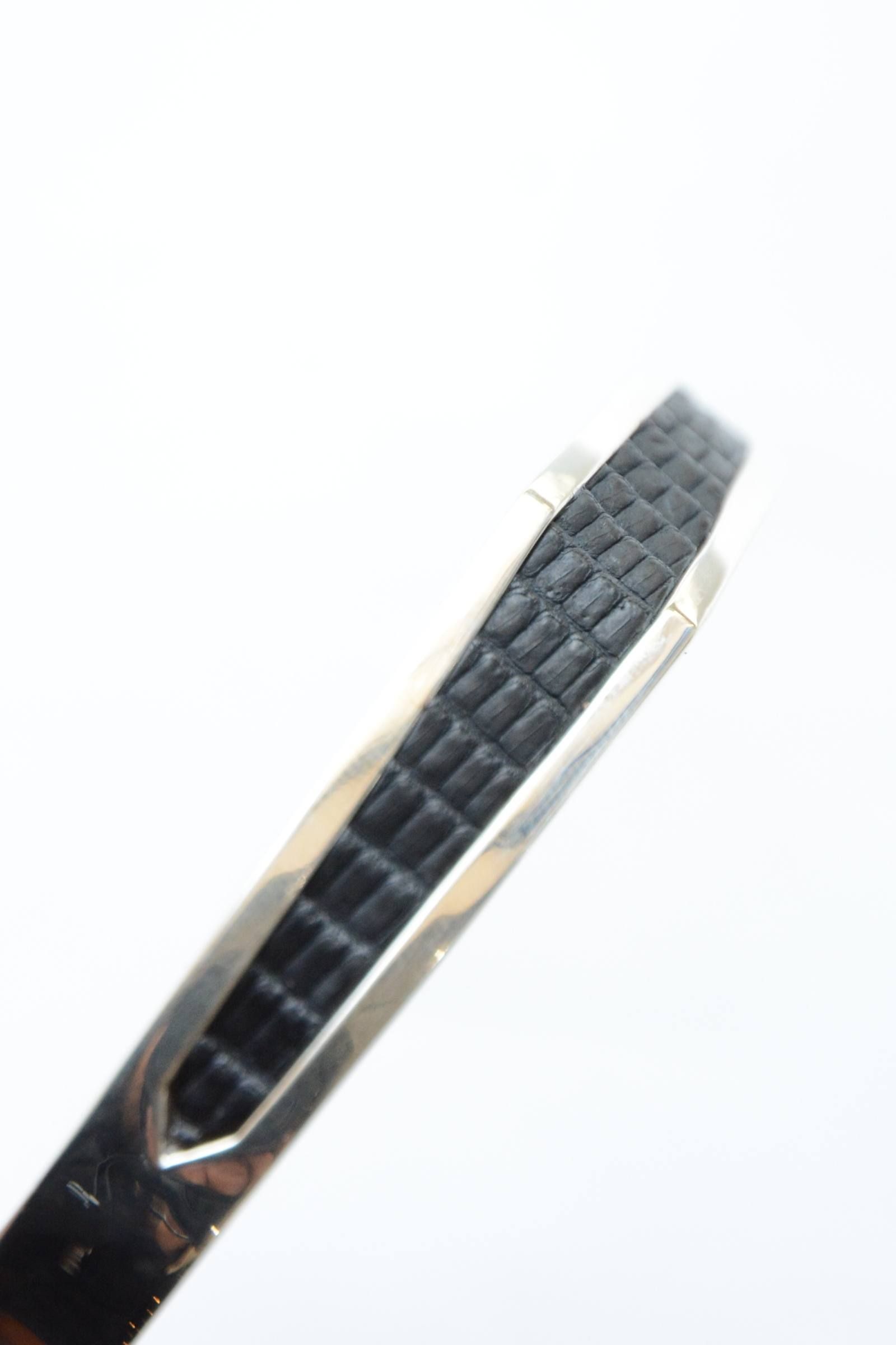 BACKLASH バックラッシュ シルバー925 バングル 定価￥65,000 BACKLASH バックラッシュ シルバー925 バングル 定価￥65,000
