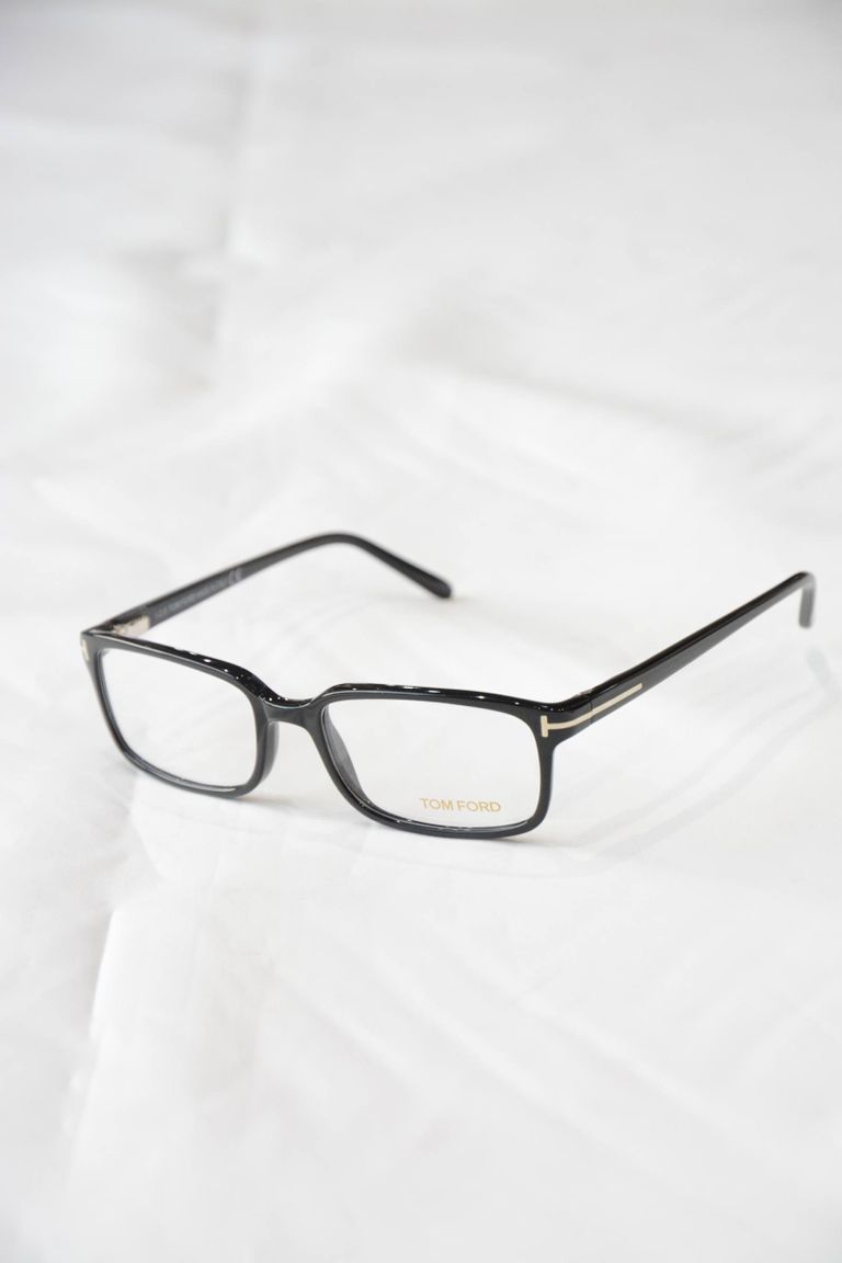 TOM FORD EYEWEAR - FT5209 / 001 | chord online store