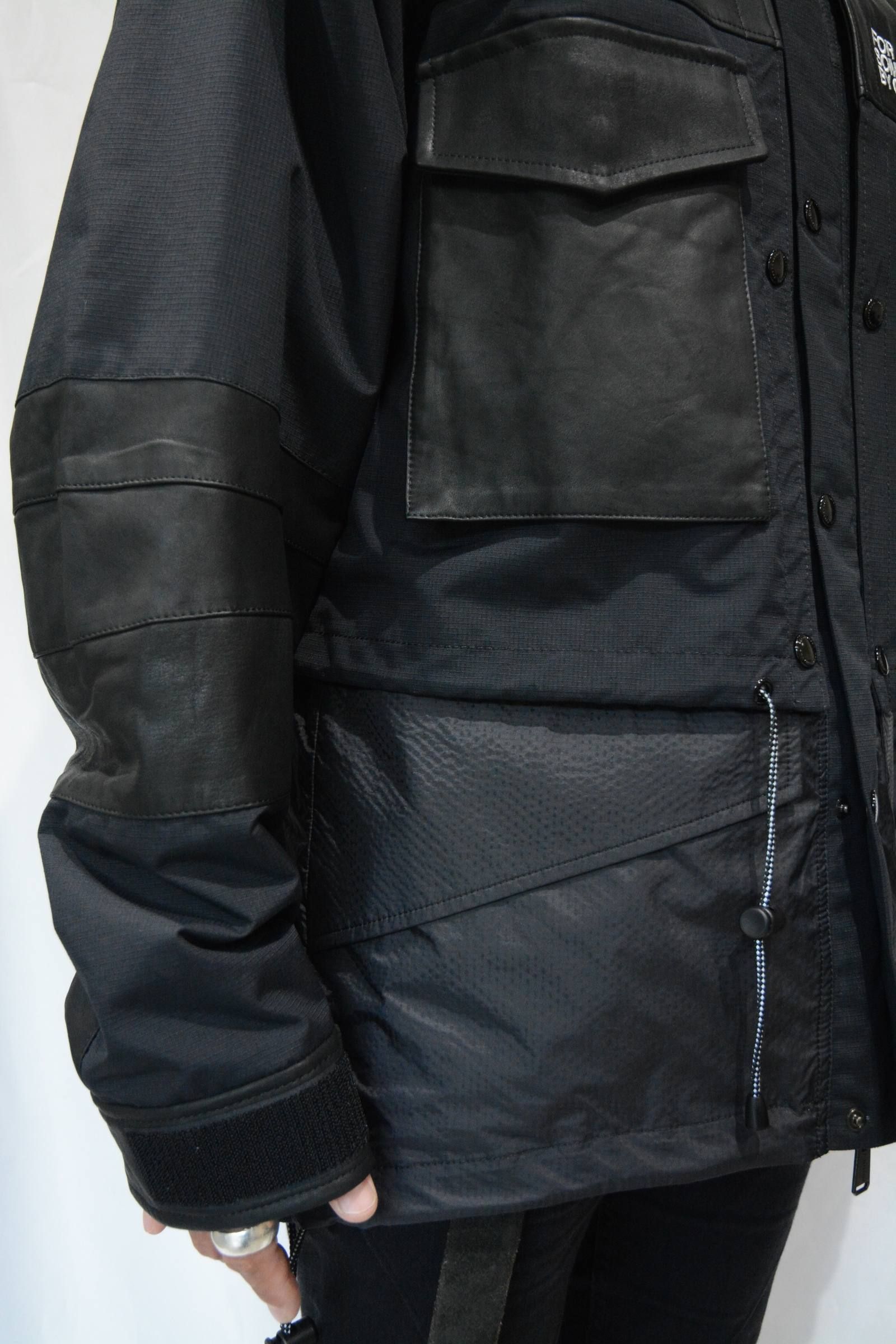 FORSOMEONE - DOCKING MOUNTAIN JACKET (BLACK) | chord online store