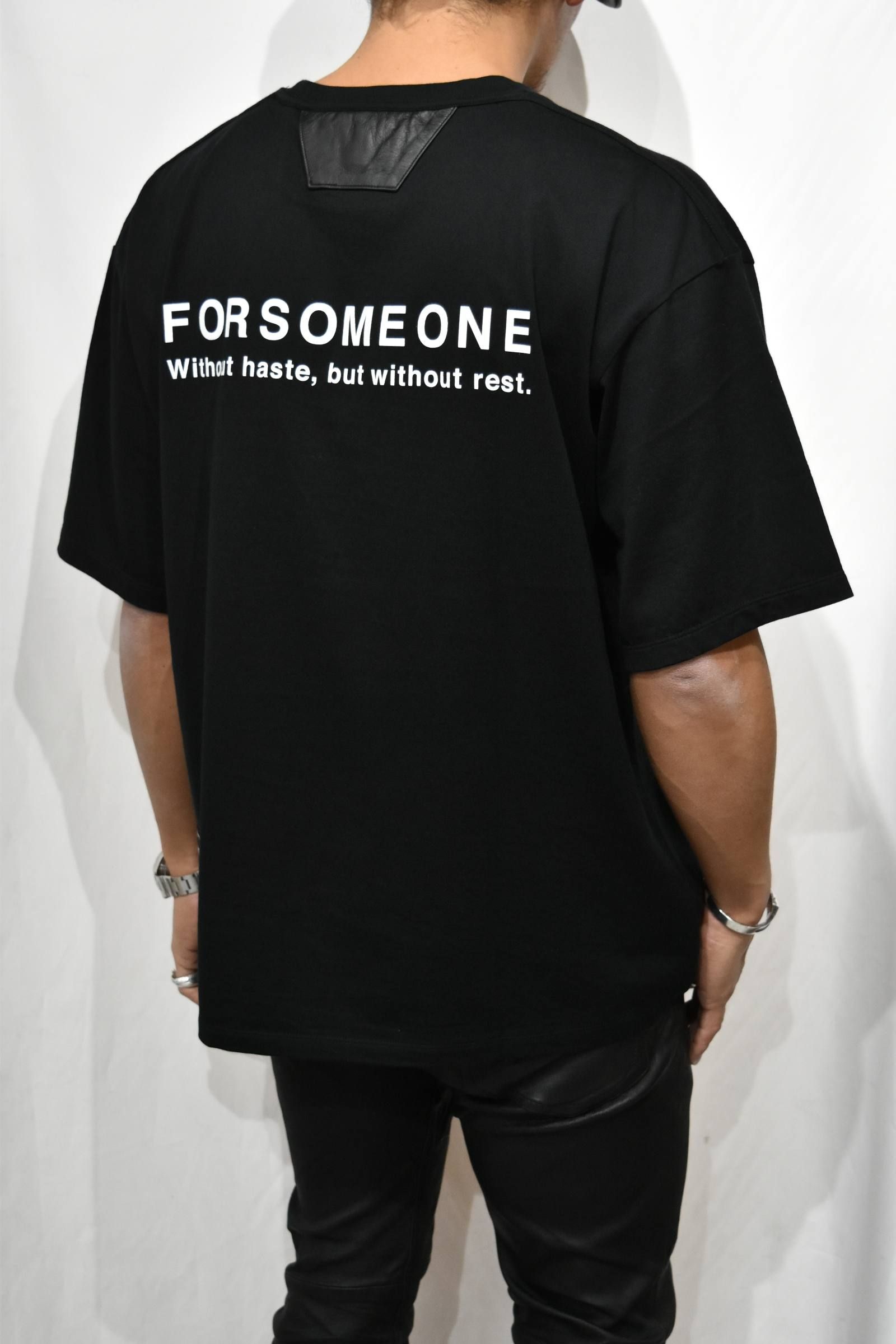 ”TWOFACE TEE