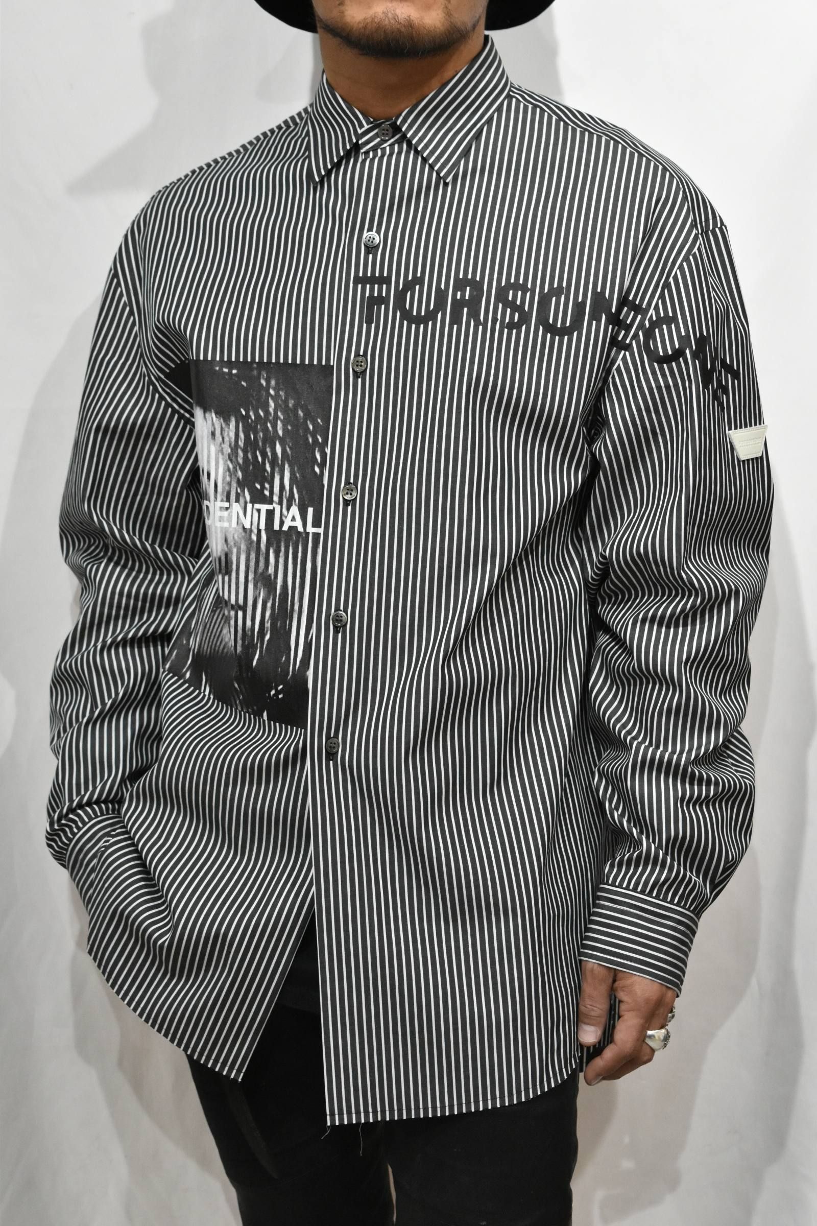 FORSOMEONE - ”AK STRIPE SHIRT | chord online store